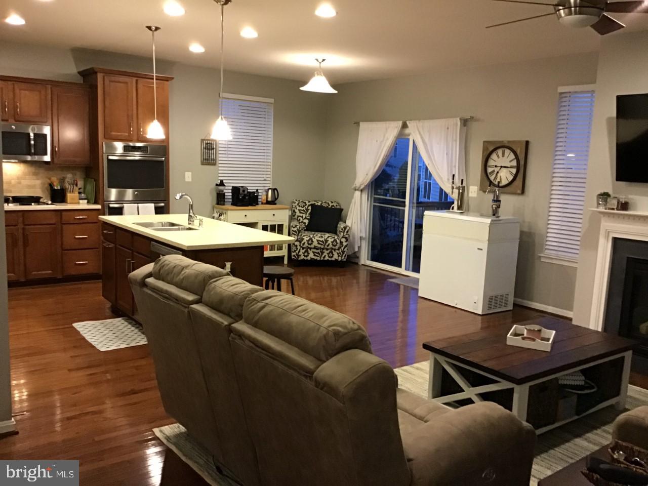 HOMEPLACE ON PELHAMS REACH - Residential