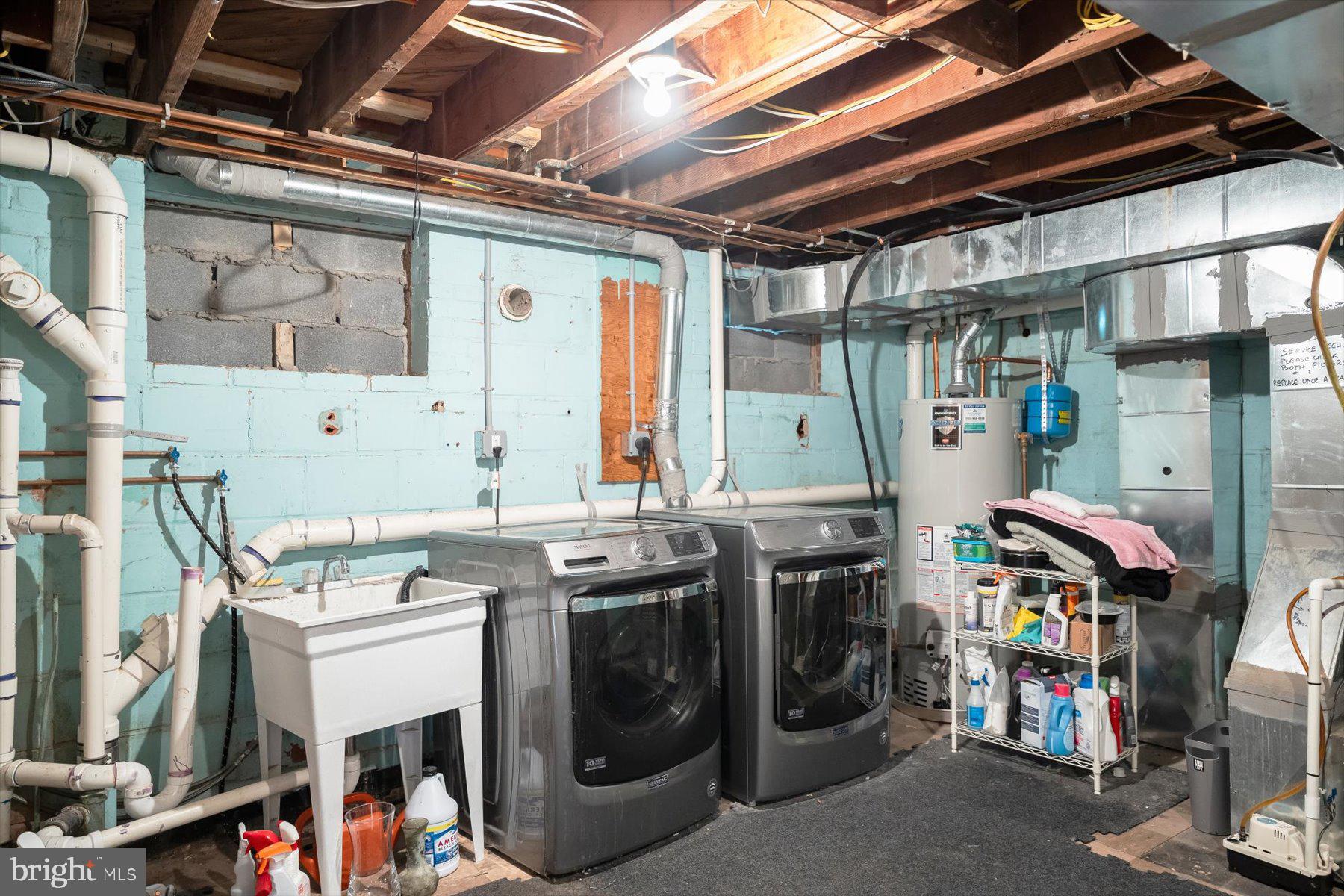 LARCHMONT - Residential