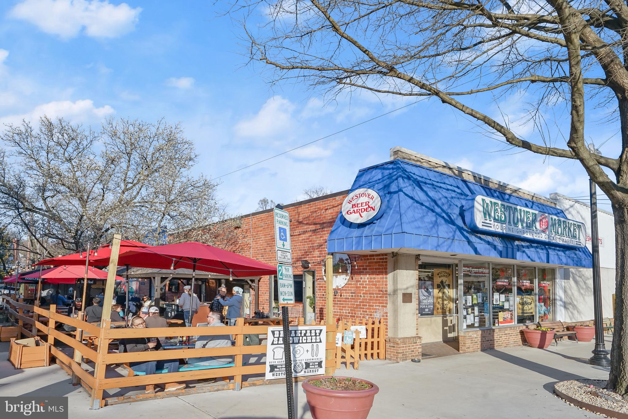 LARCHMONT - Residential