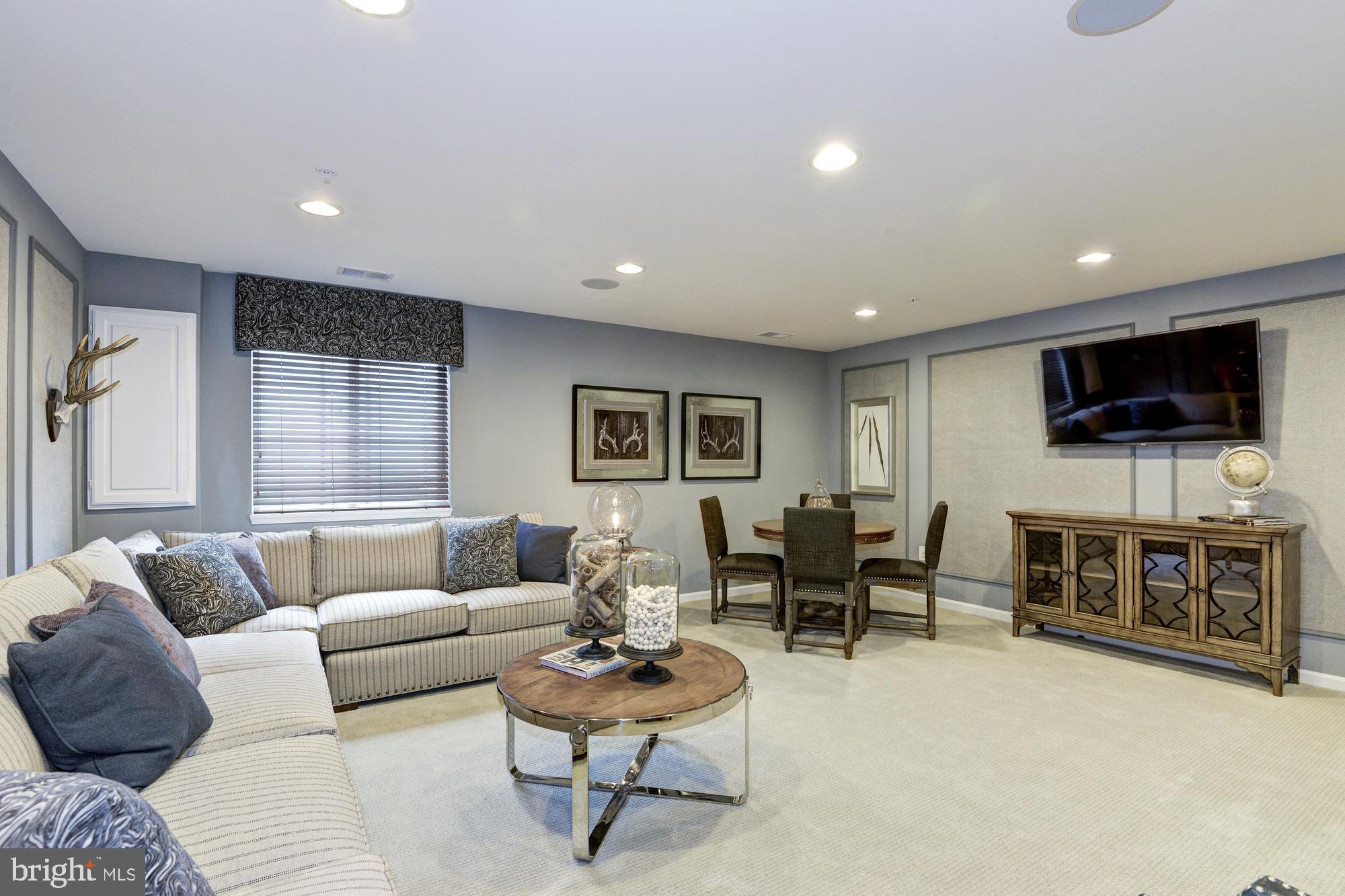 LAKE LINGANORE OAKDALE - Residential