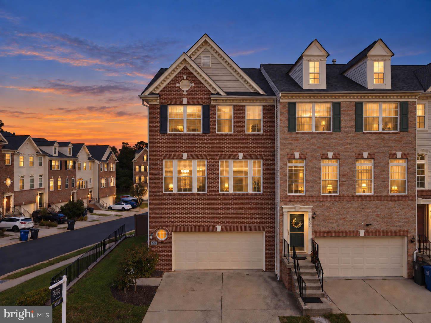 1502 TECUMSEH TERRACE NE