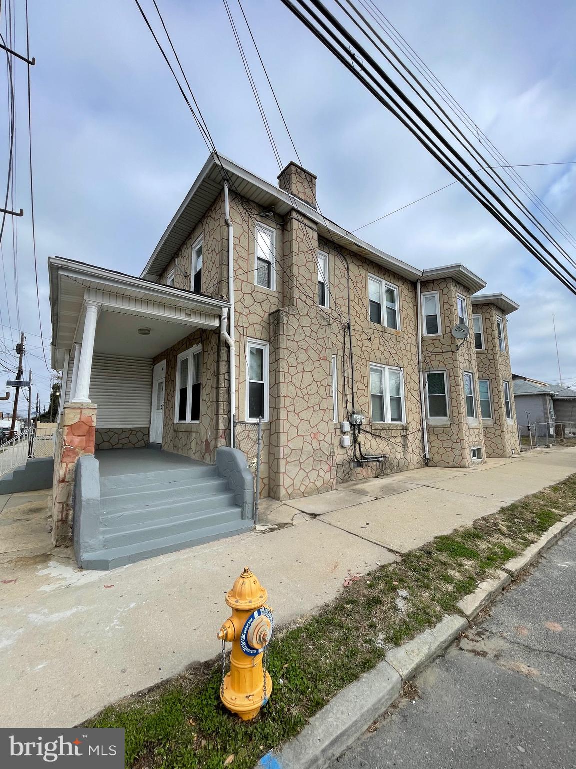 900 BEIDEMAN AVENUE