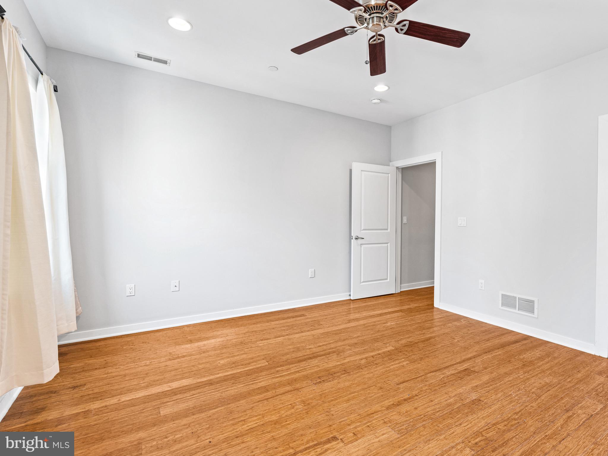 FRANCISVILLE - Residential Lease