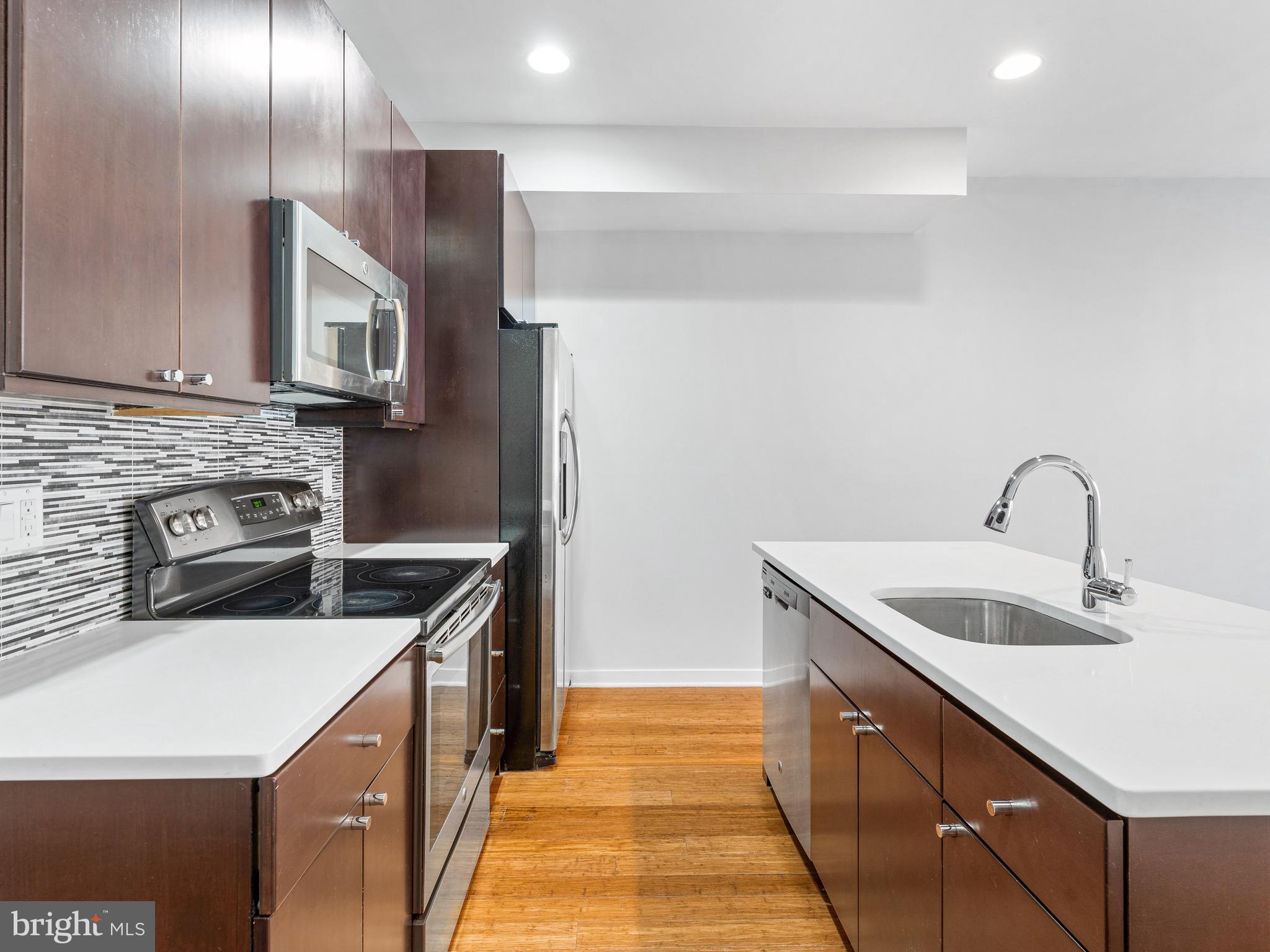 FRANCISVILLE - Residential Lease