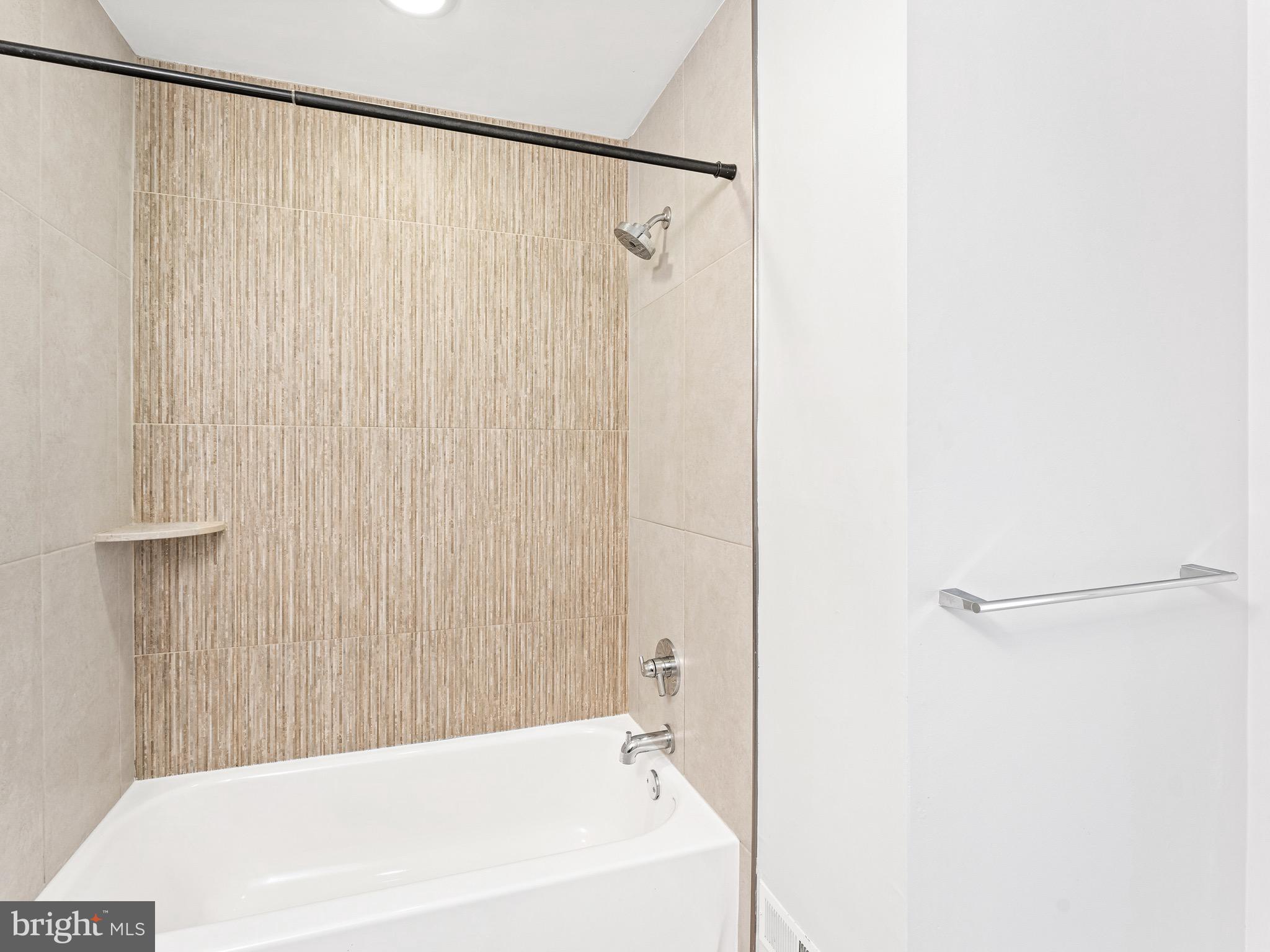 FRANCISVILLE - Residential Lease