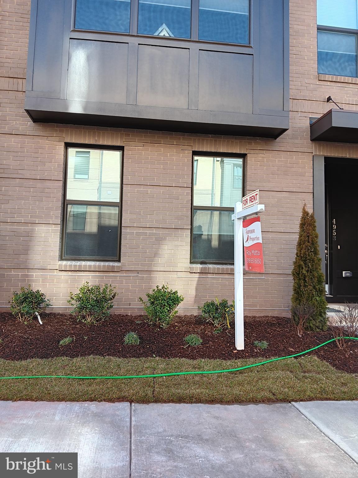 THE BOULEVARDS AT WESTFIELDS - Residential Lease