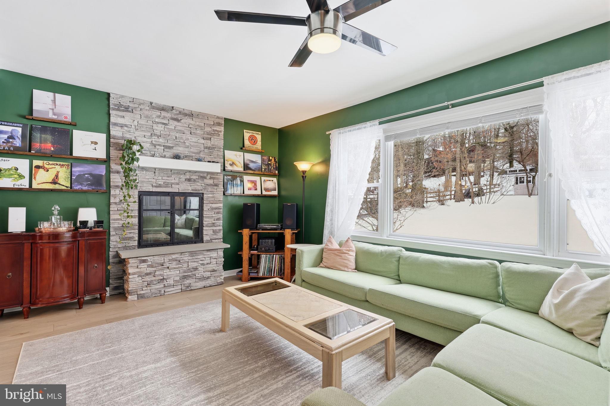 FRAZIER WOODS - Residential