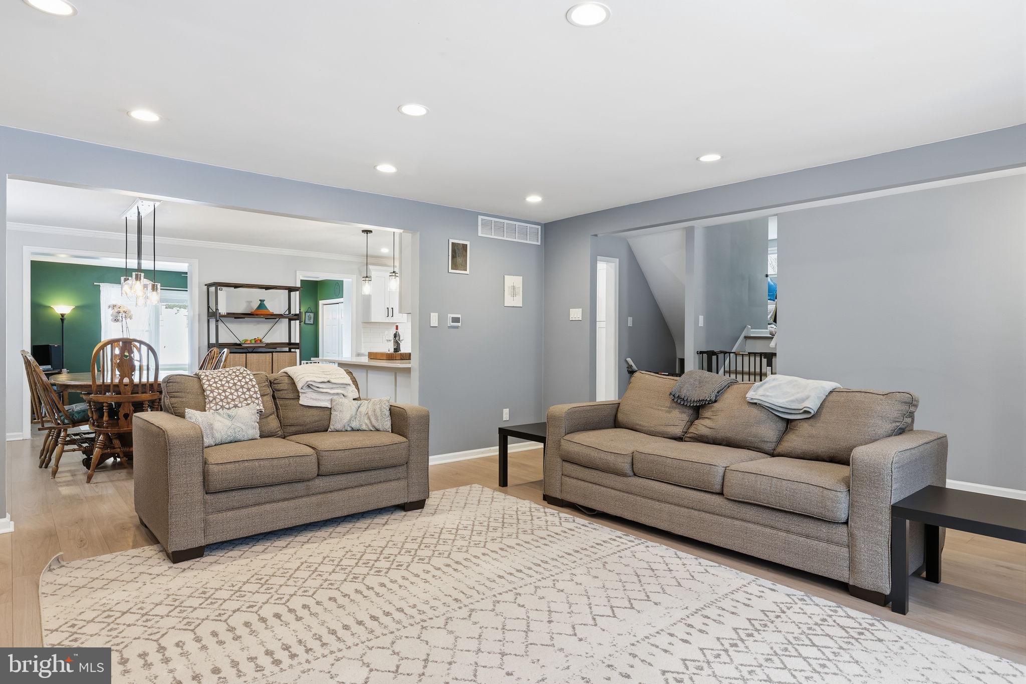 FRAZIER WOODS - Residential