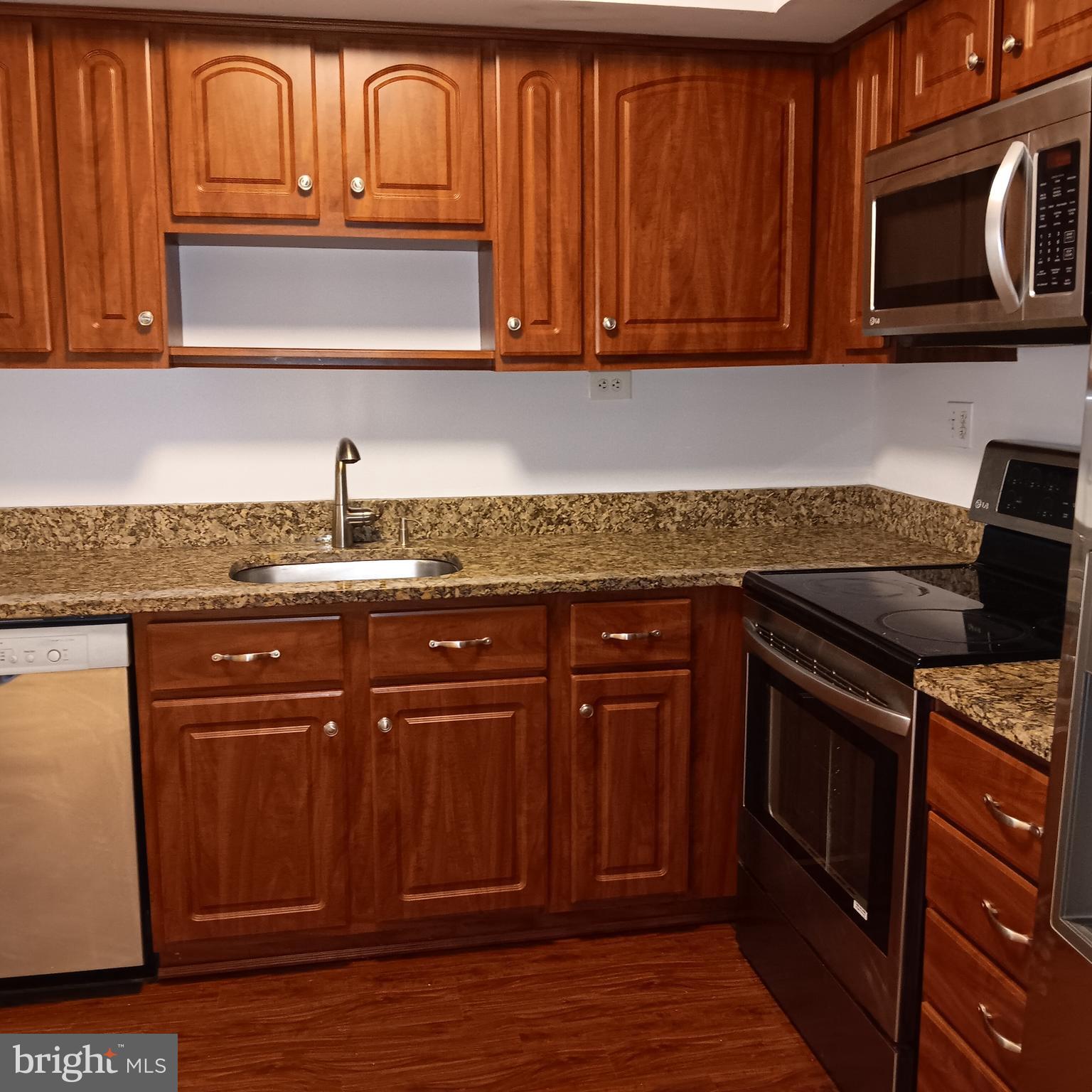 CHESTERBROOK - Residential Lease