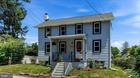 1007 Livingston Avenue, Phoenixville, PA 19460 - MLS#: PACT2128100