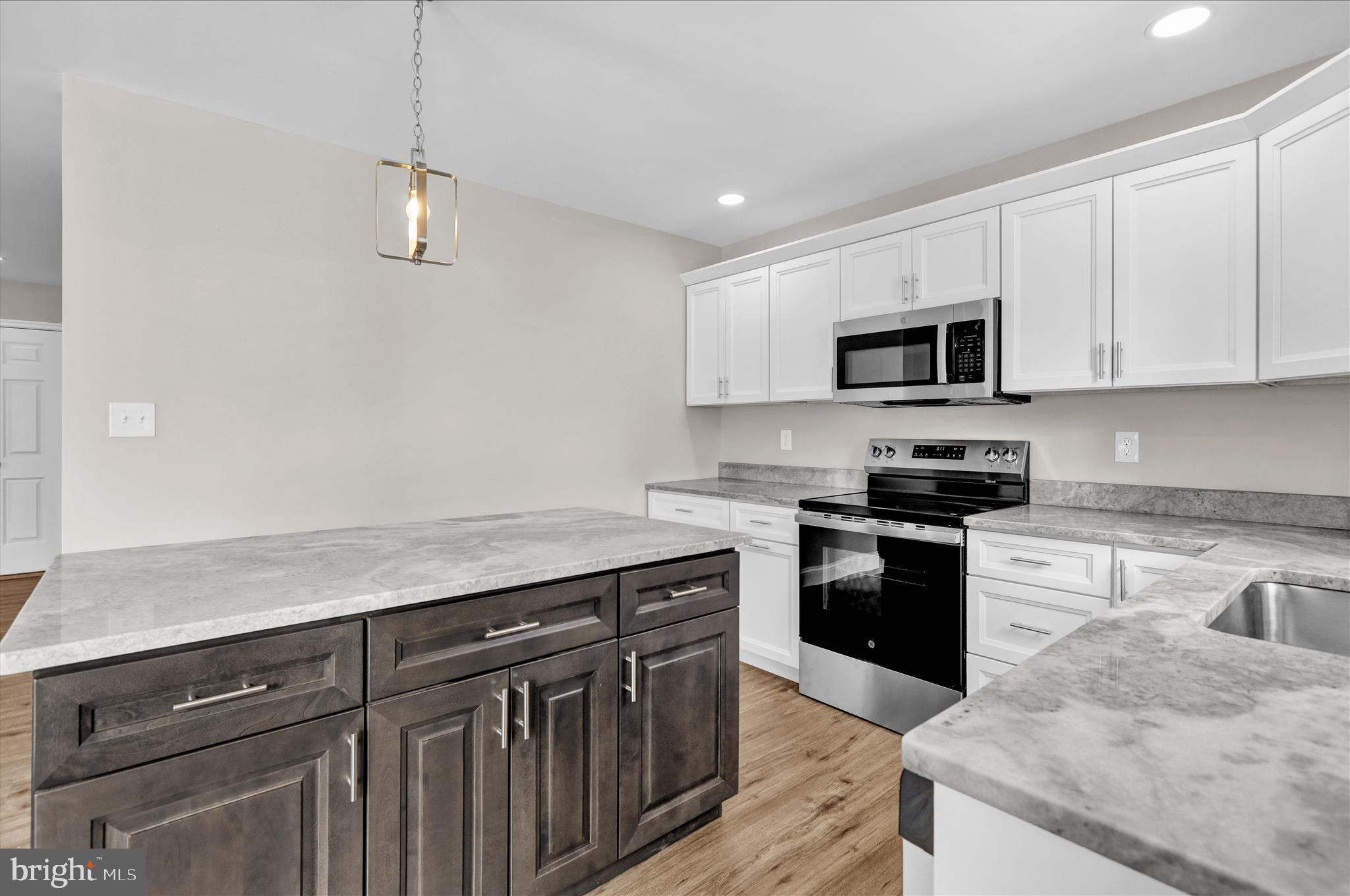 TEMPLE TERRACE - Residential