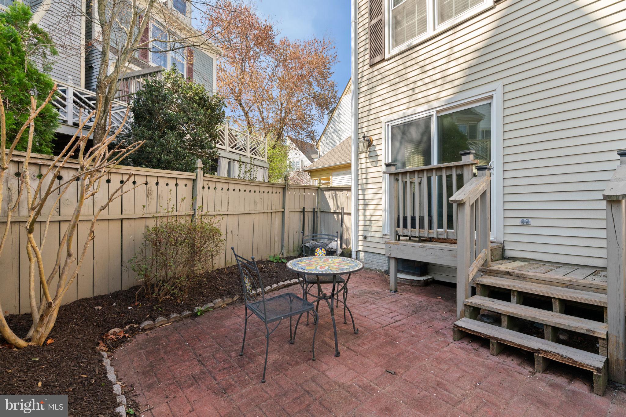 TACKETTS MILL - Residential