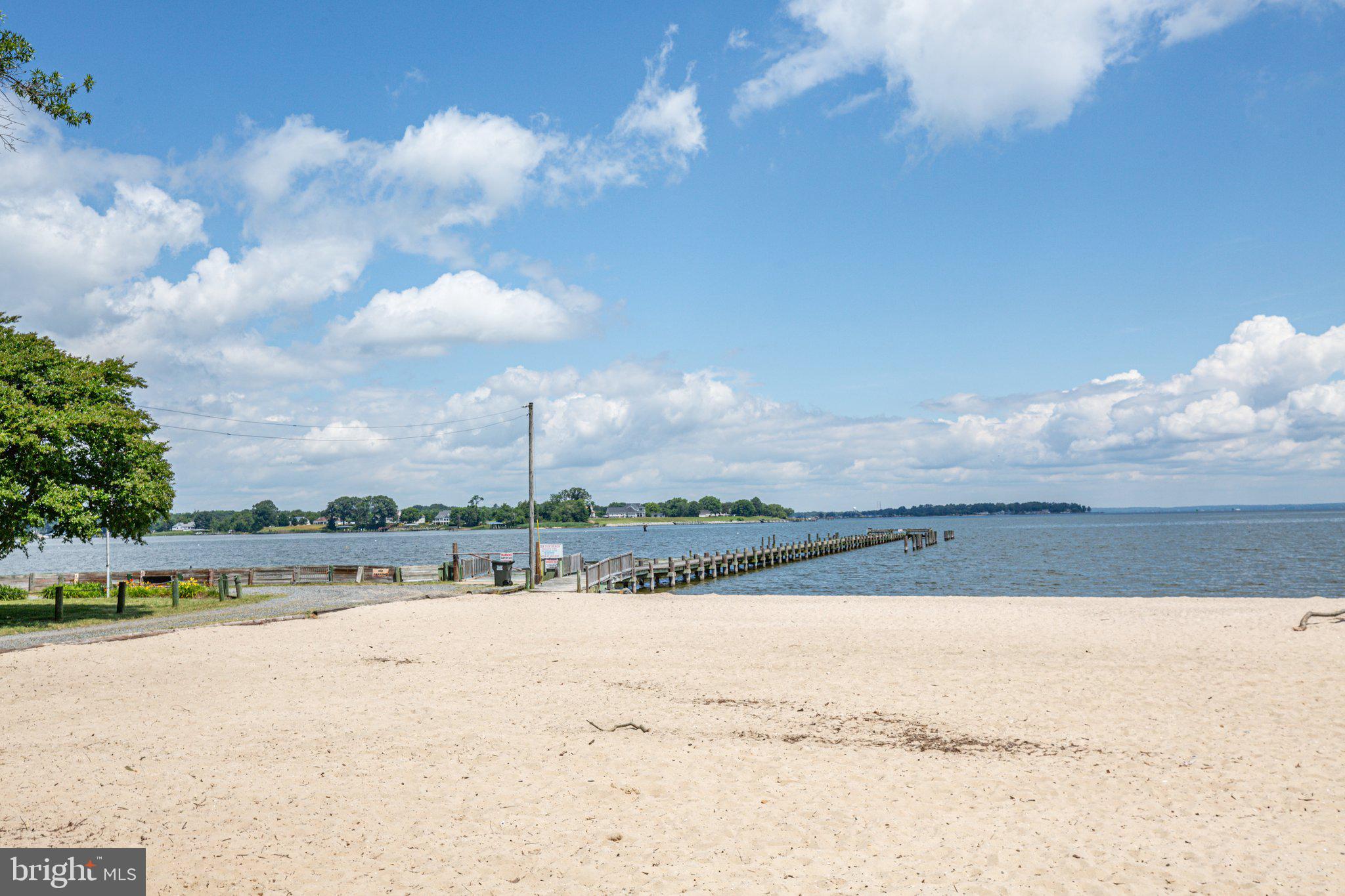 EBB TIDE - Residential