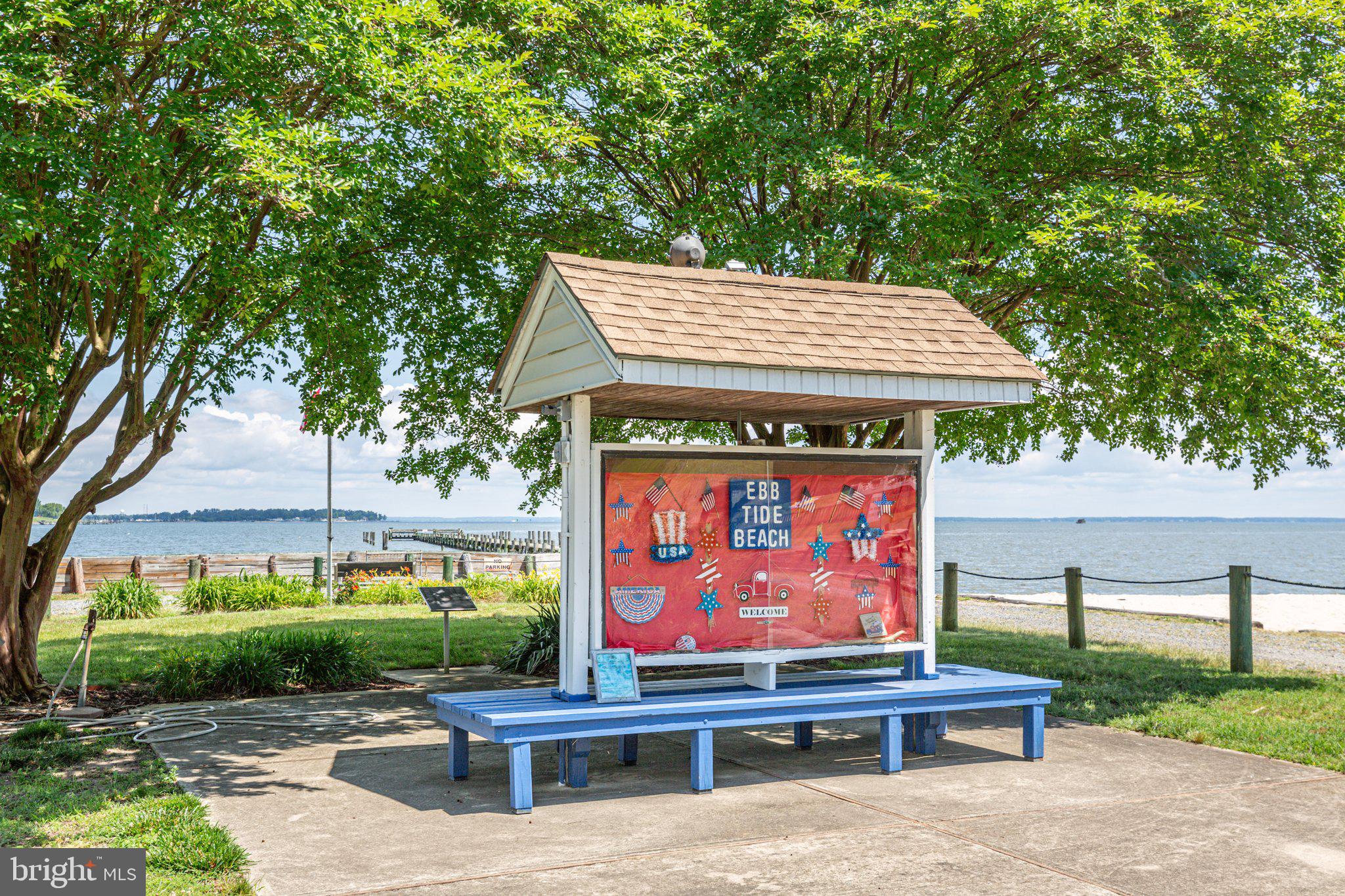 EBB TIDE - Residential