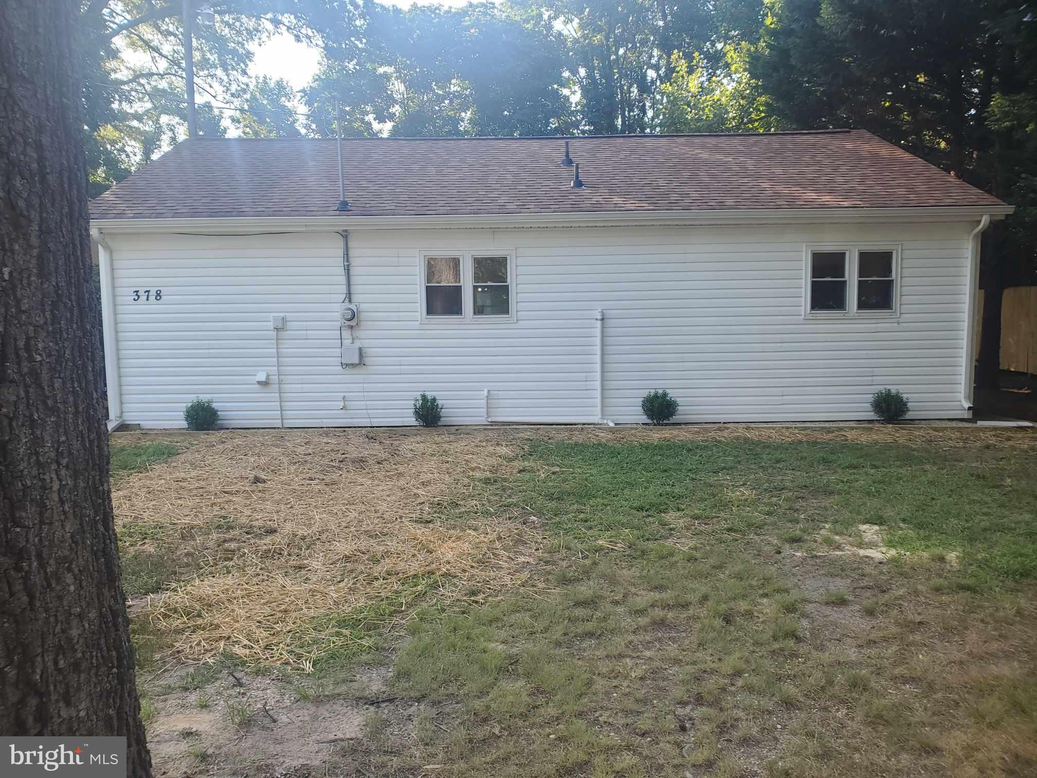 EBB TIDE - Residential