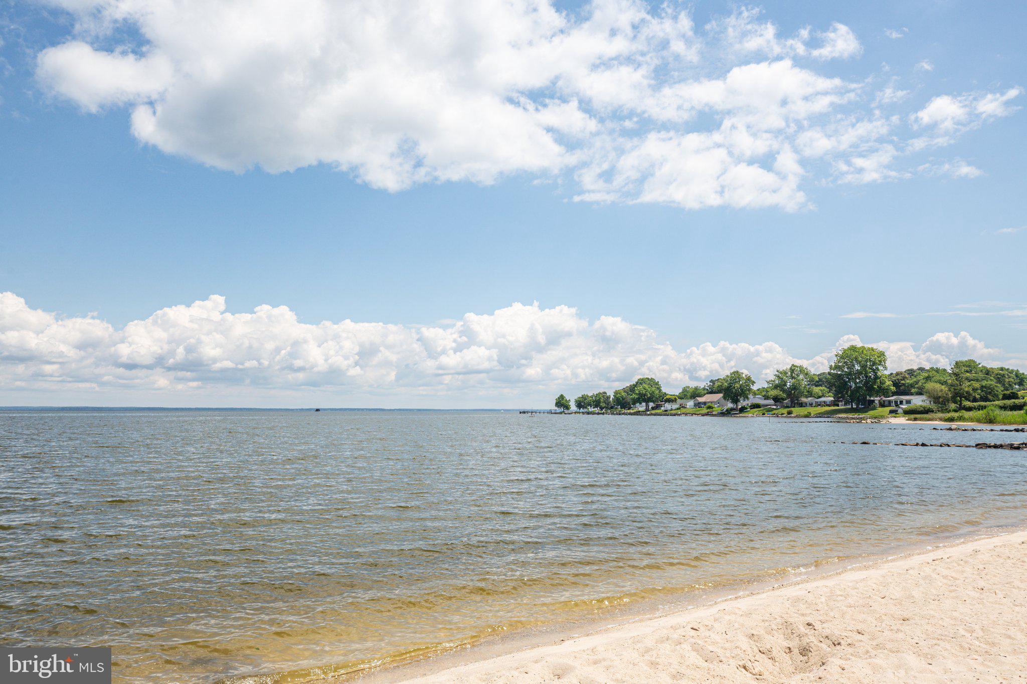 EBB TIDE - Residential