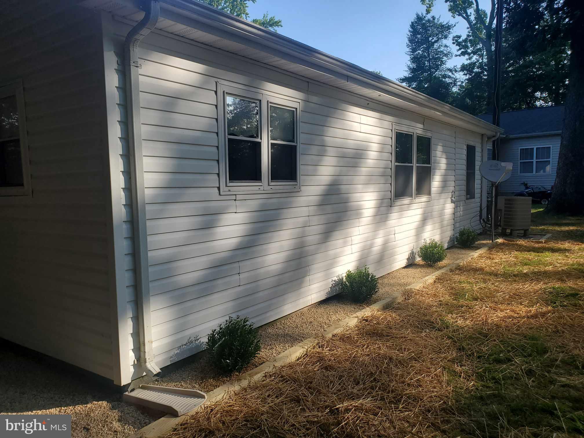 EBB TIDE - Residential