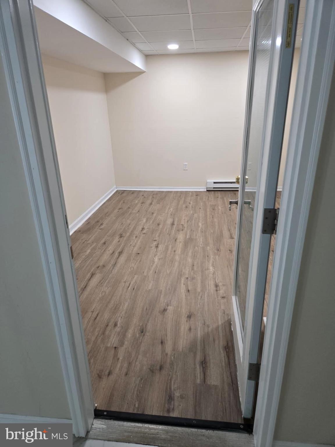 BURGESSER - Residential Lease