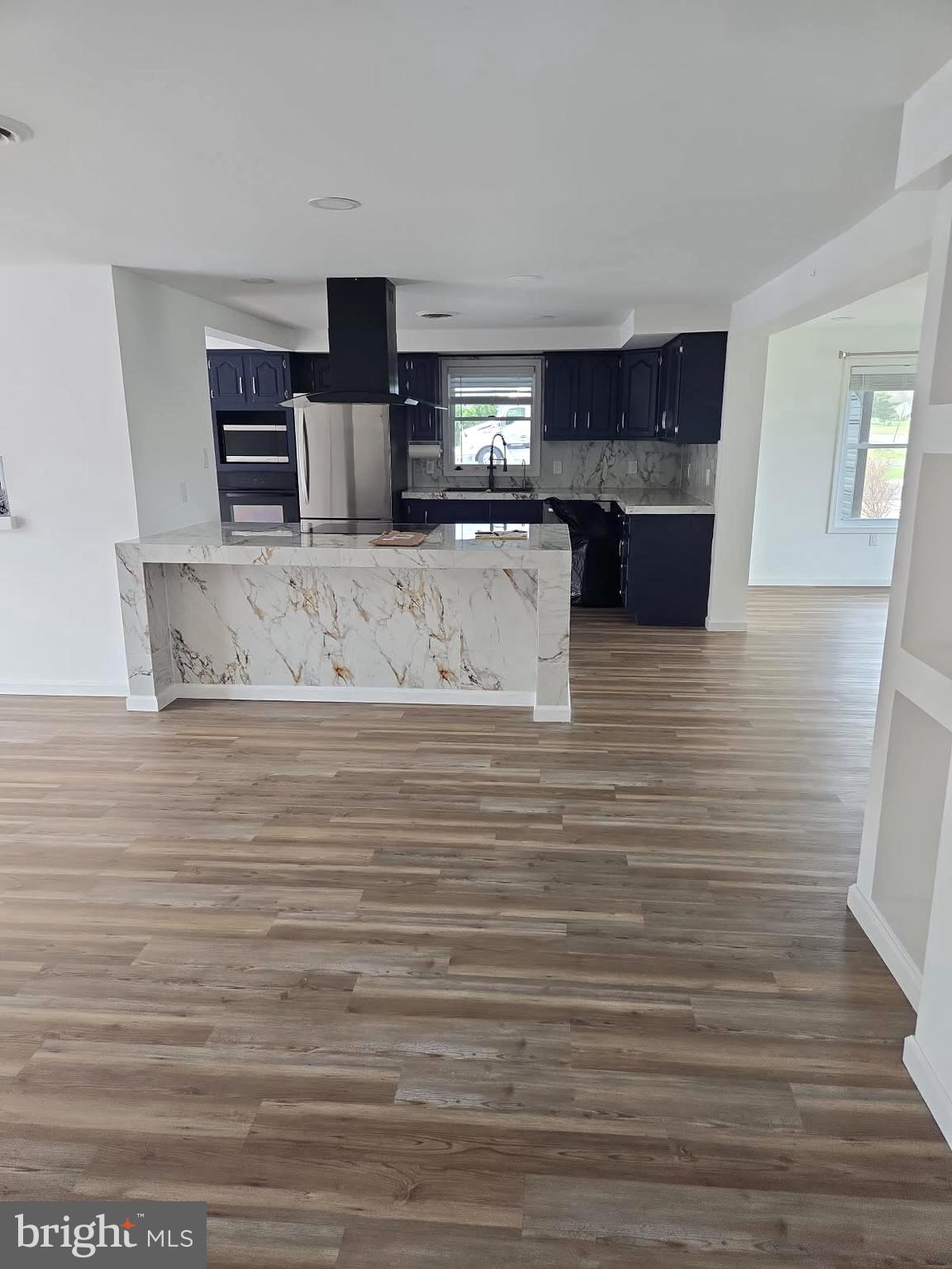 BURGESSER - Residential Lease