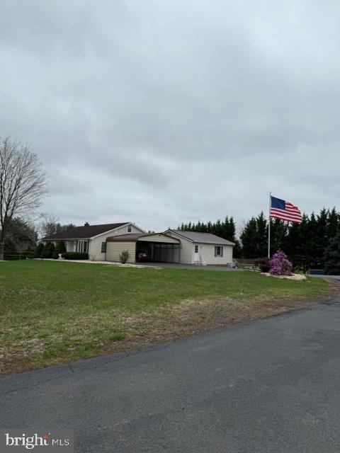 BURGESSER - Residential Lease