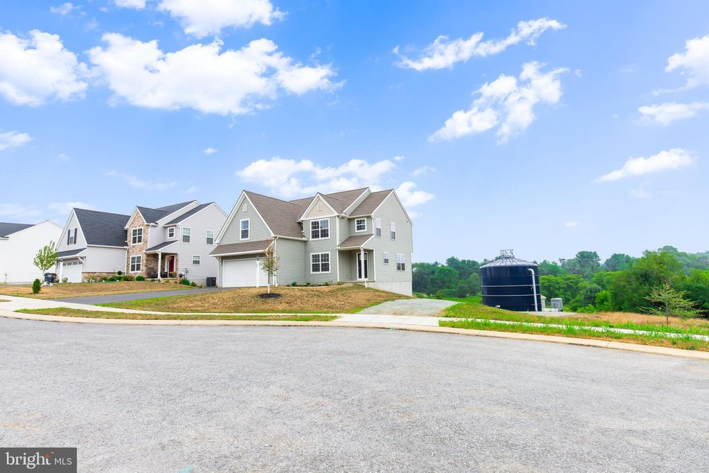 Photo of 104 Park Plaza, New Providence, PA 17560 (MLS # PALA2054468)