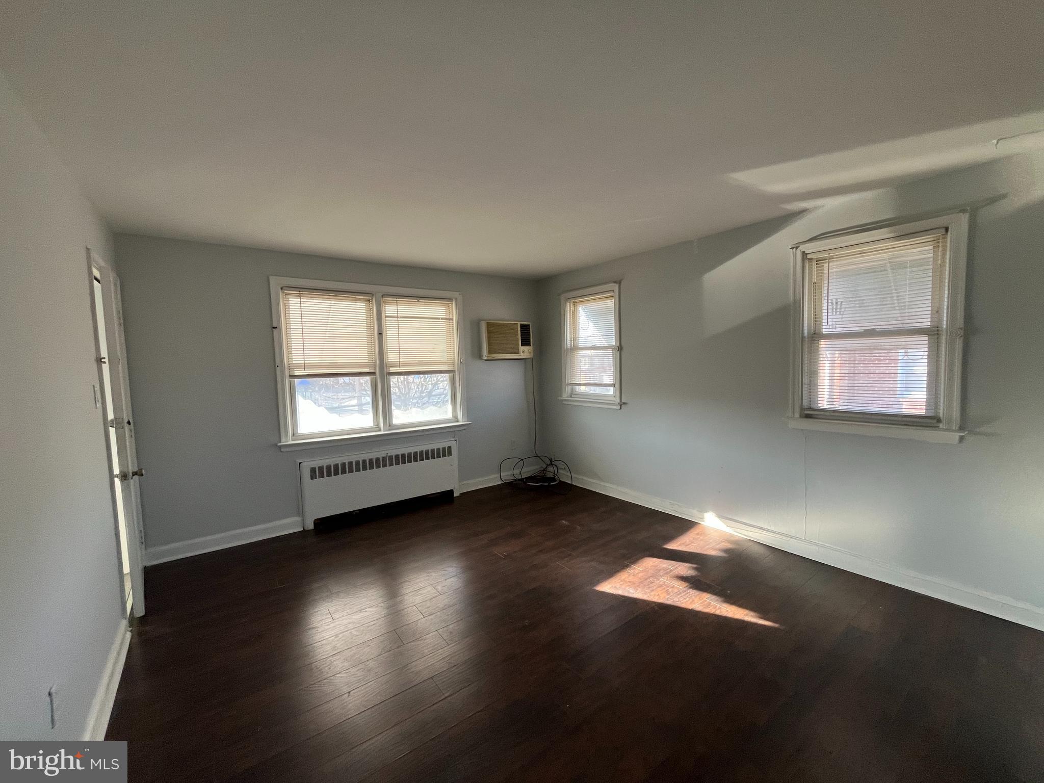 MAYFAIR (EAST) - Residential Lease