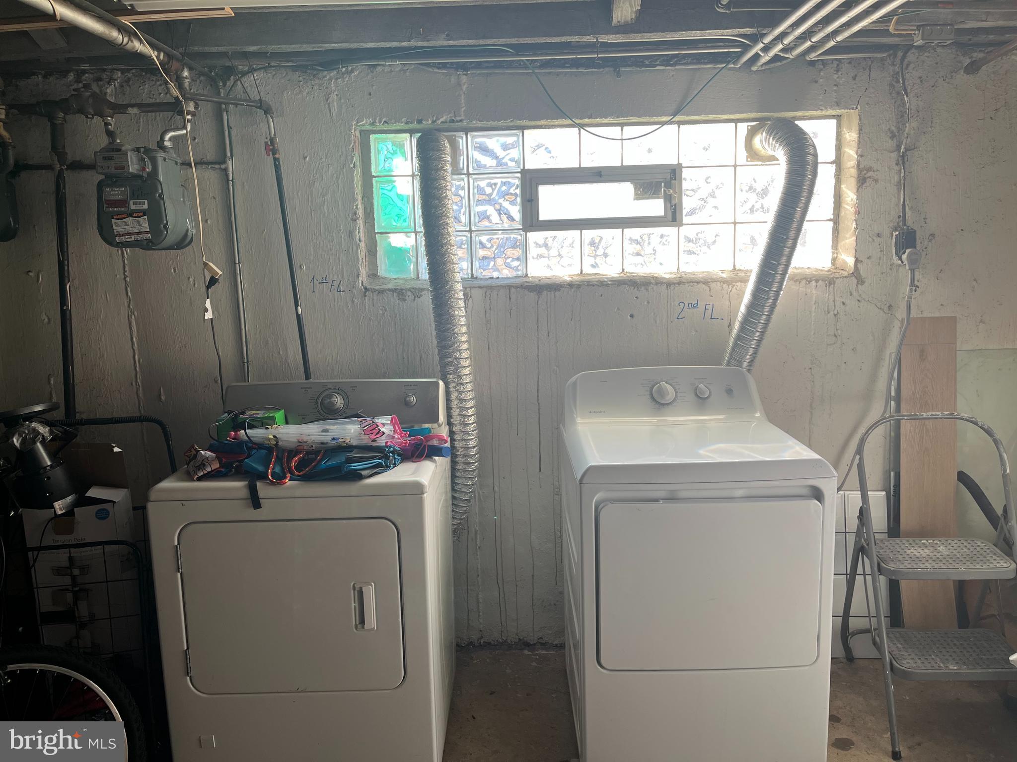 MAYFAIR (EAST) - Residential Lease