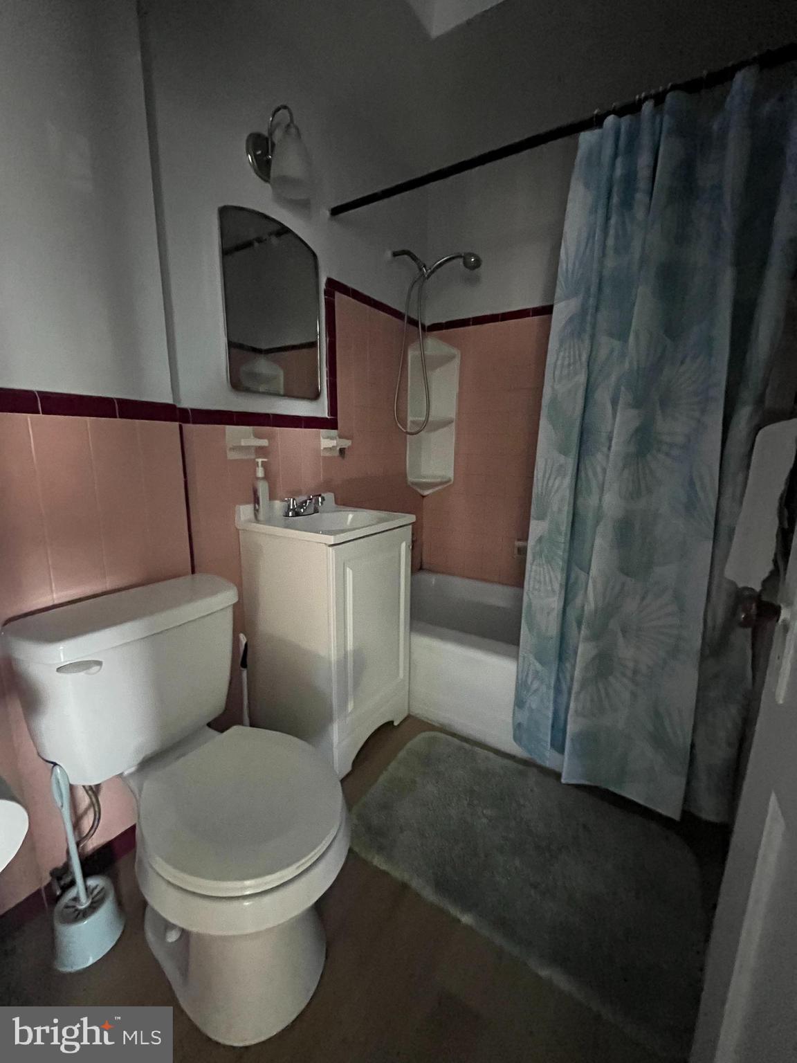 MAYFAIR (EAST) - Residential Lease