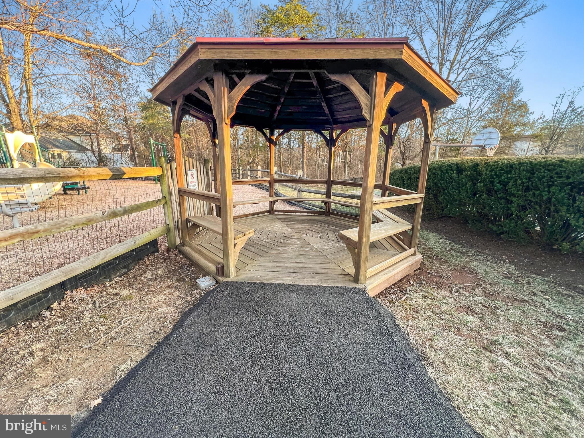 VIRGINIA RUN - Residential