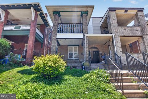 Townhouse For Sale - 5434 Angora Terrace<br/> PHILADELPHIA, PA 19143