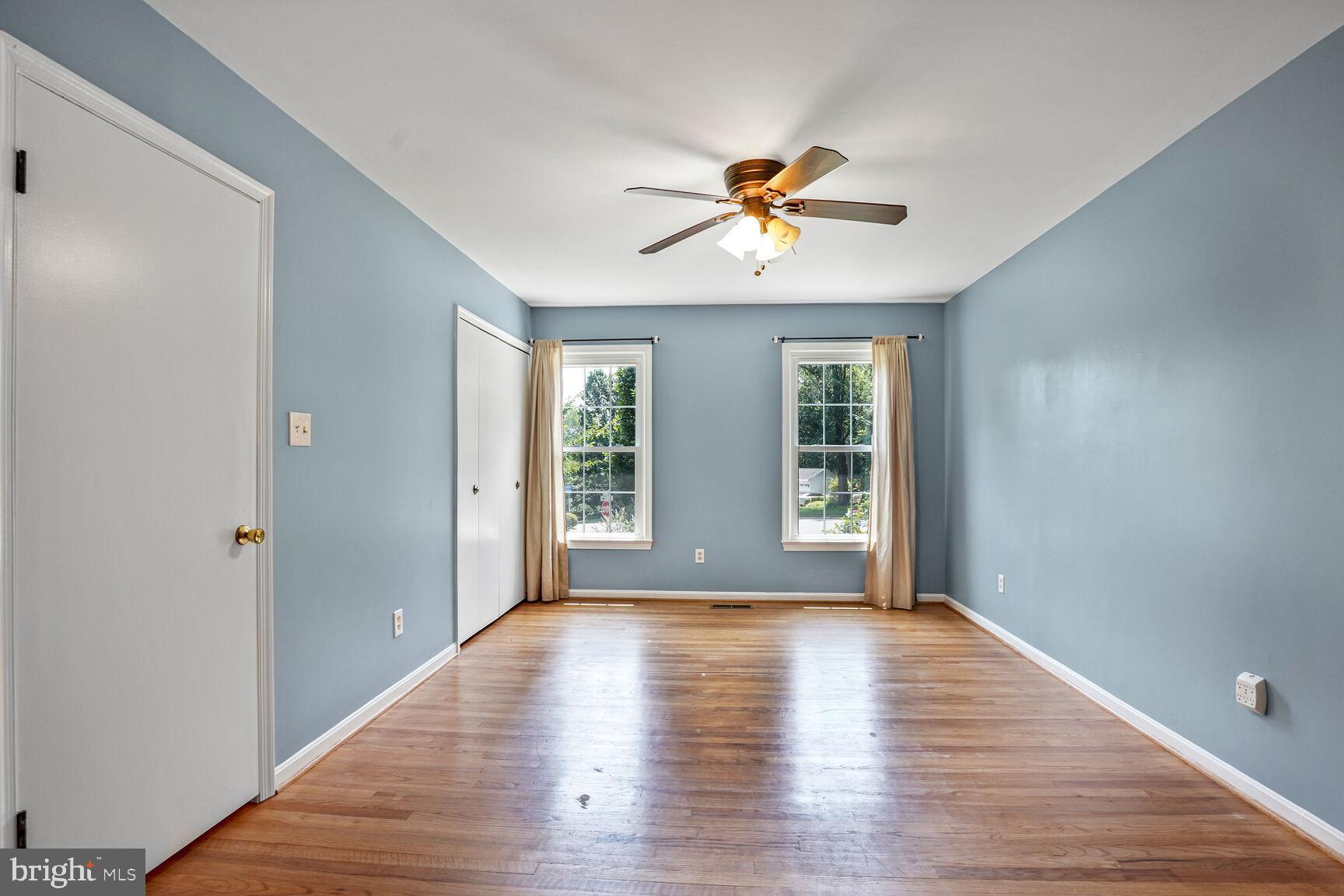 OAK HILL - Residential