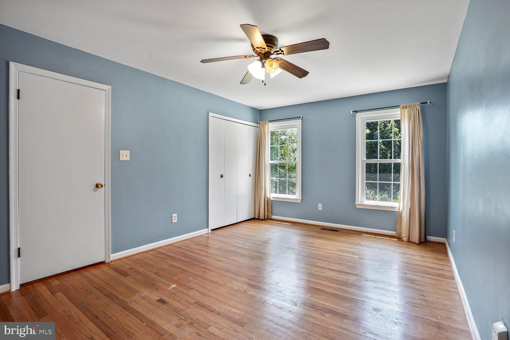 OAK HILL - Residential