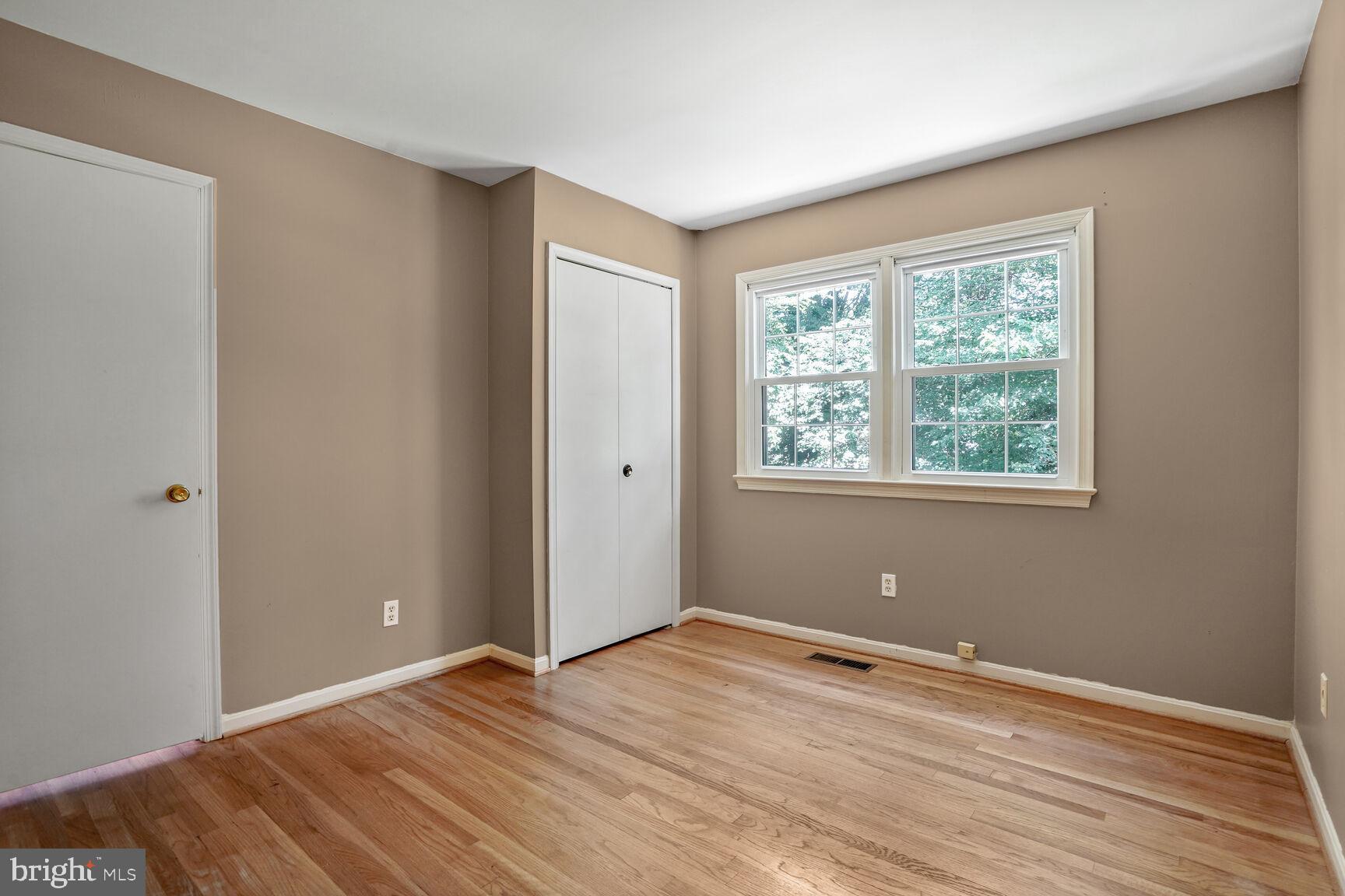 OAK HILL - Residential