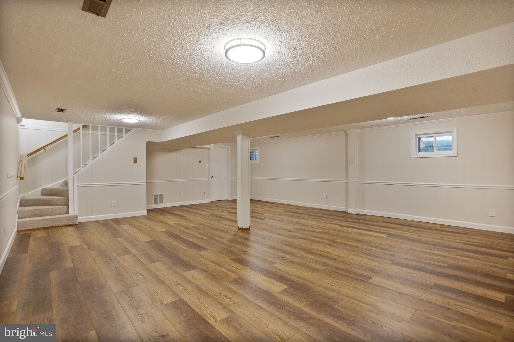 OAK HILL - Residential