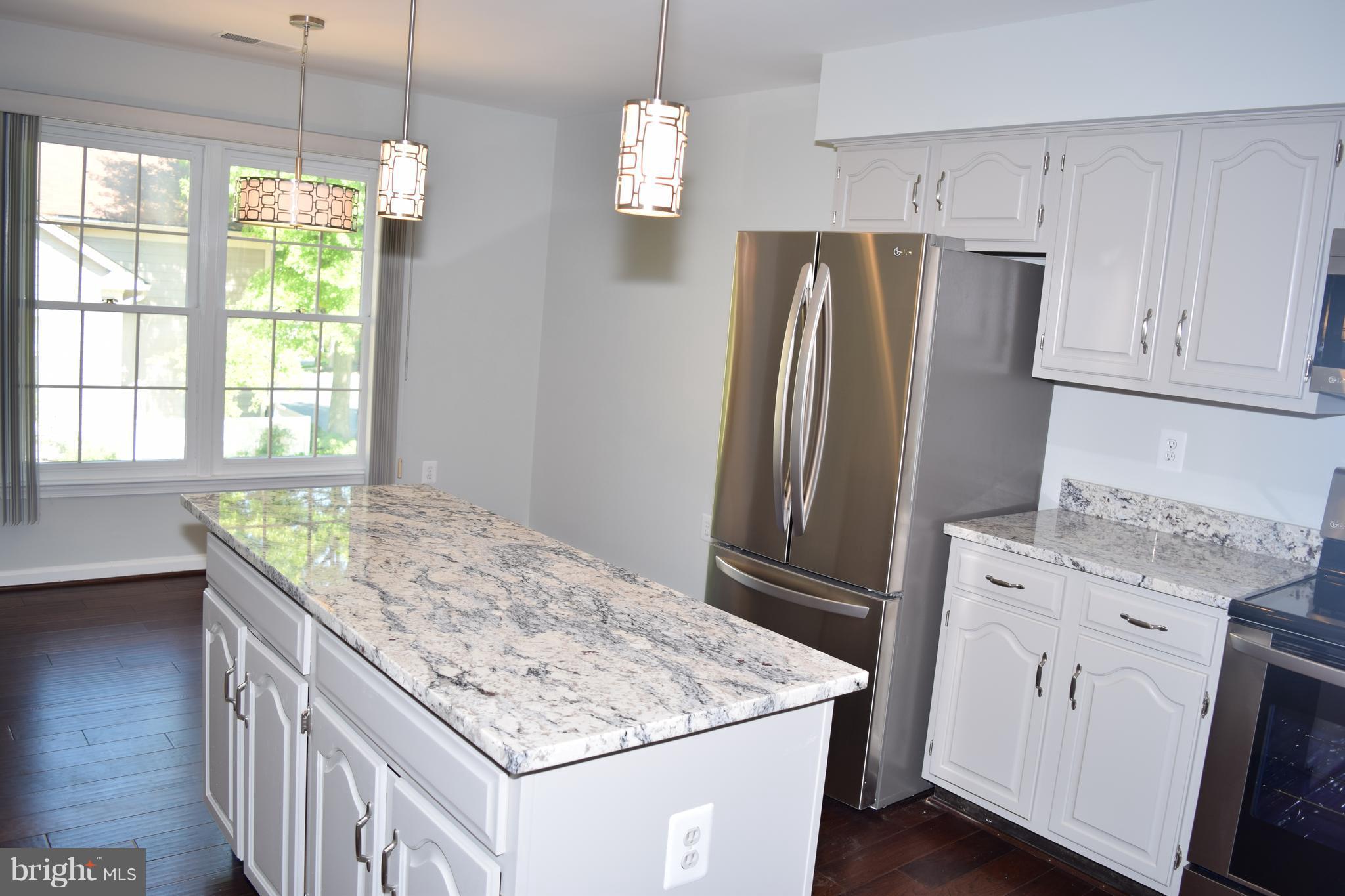 LUXBERRY COURTS - Residential