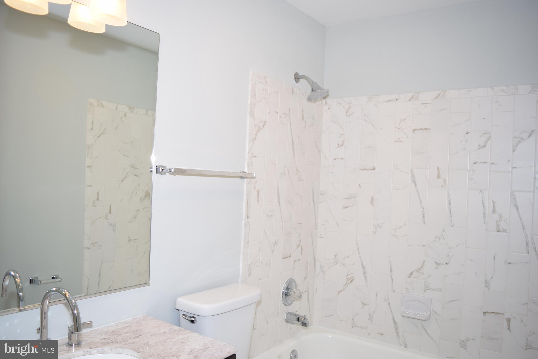 LUXBERRY COURTS - Residential