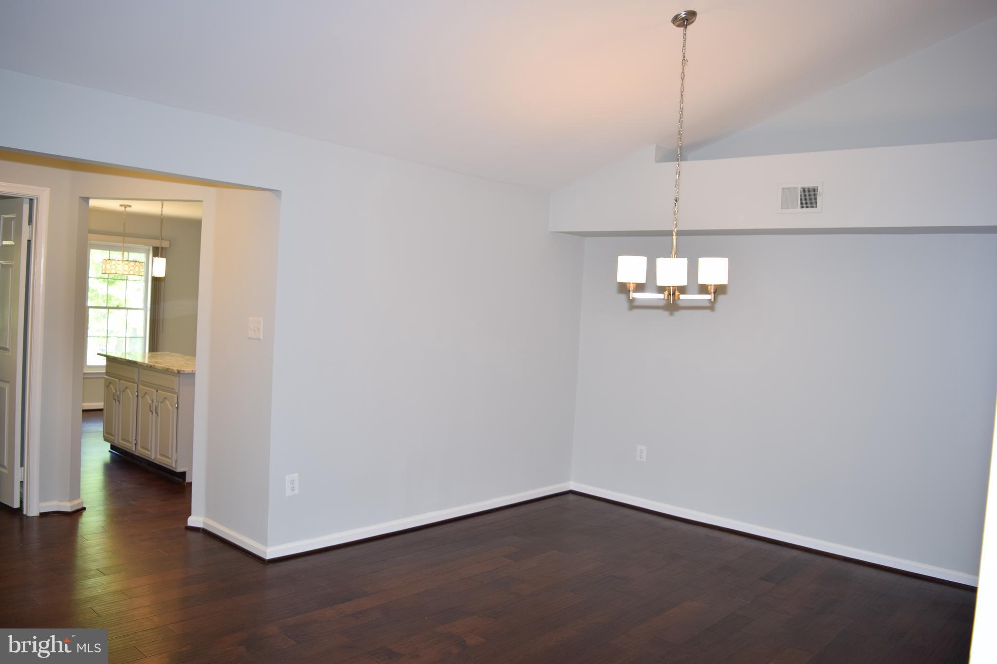 LUXBERRY COURTS - Residential