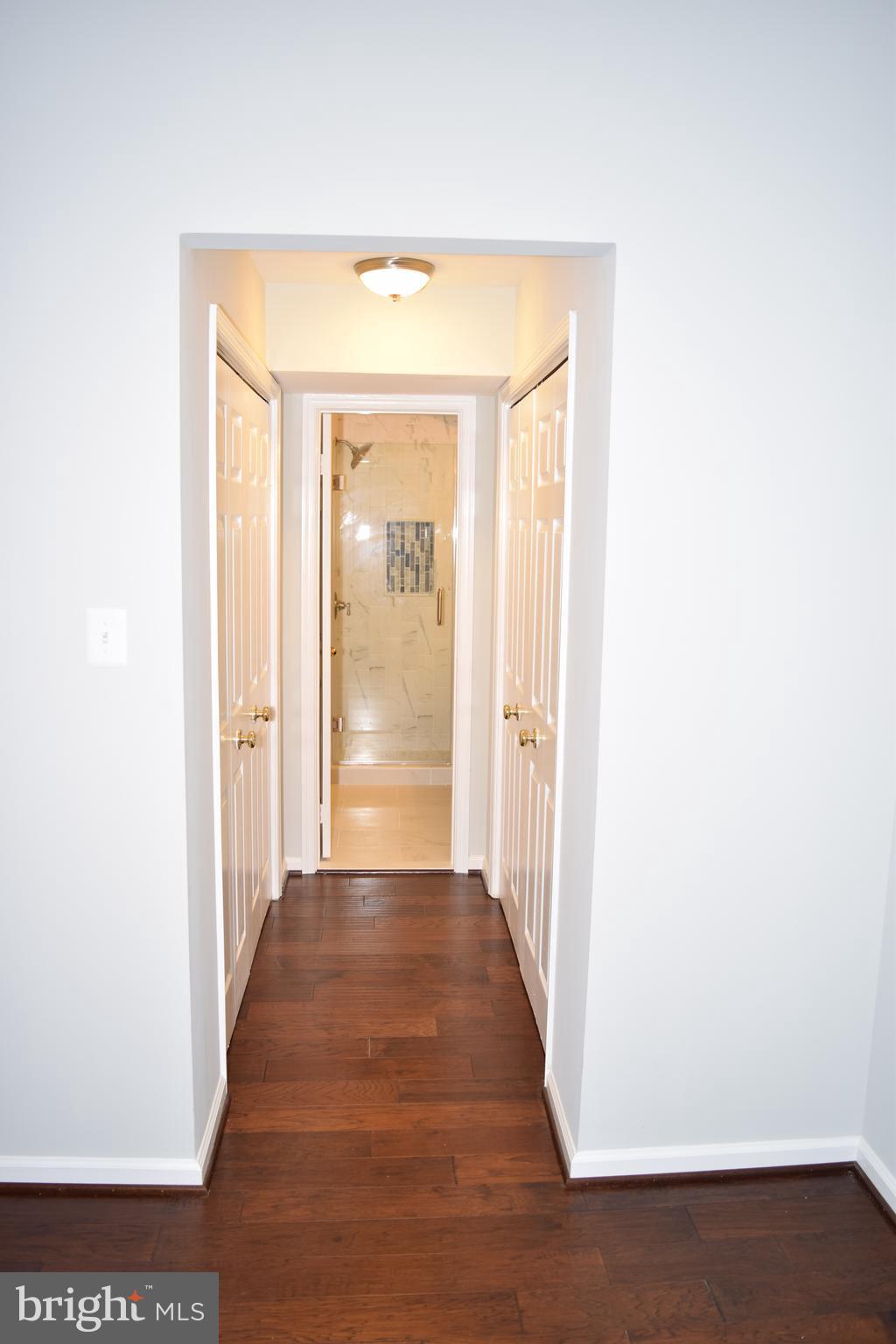 LUXBERRY COURTS - Residential