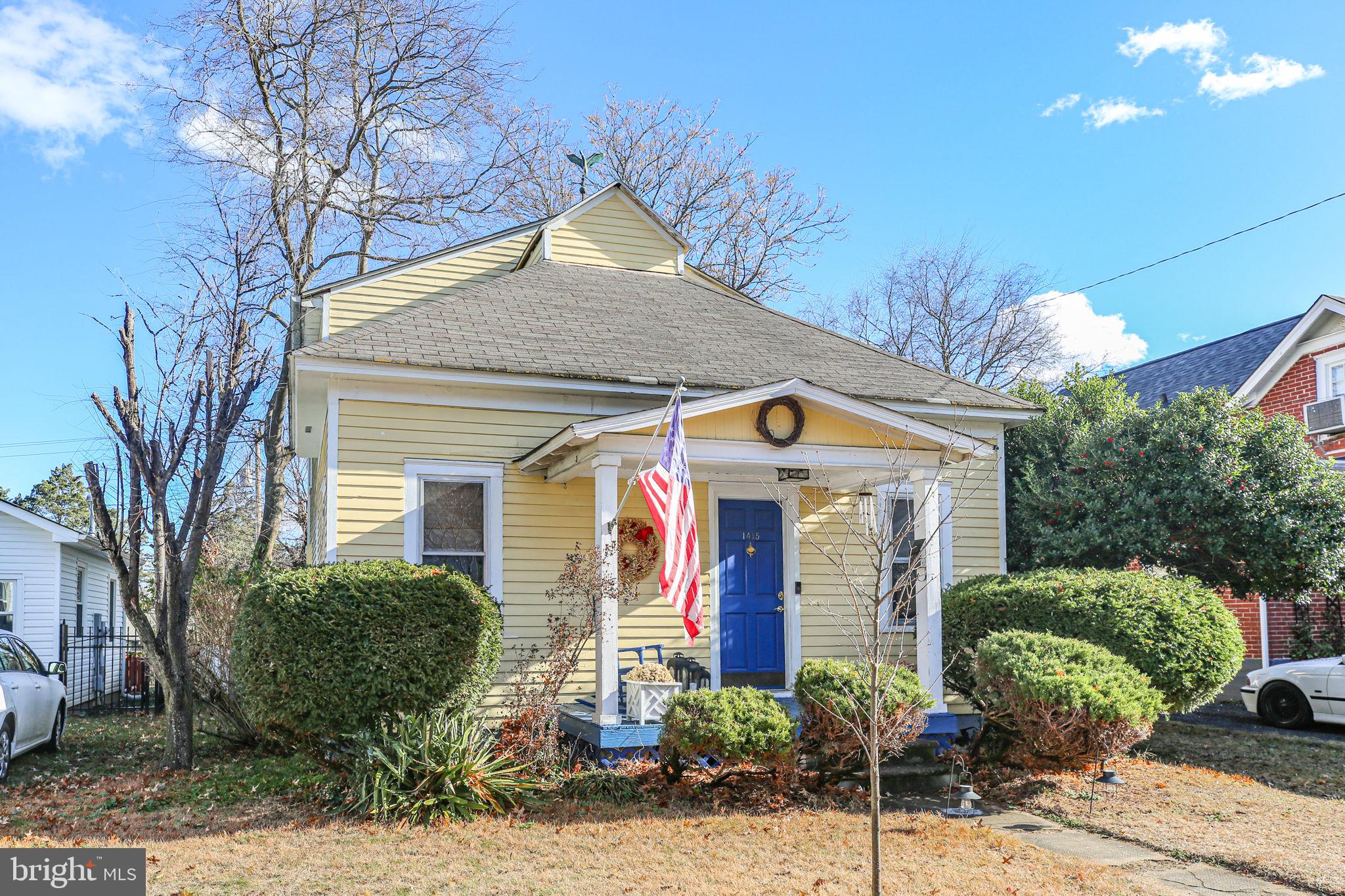COLLEGE TERRACE - Residential