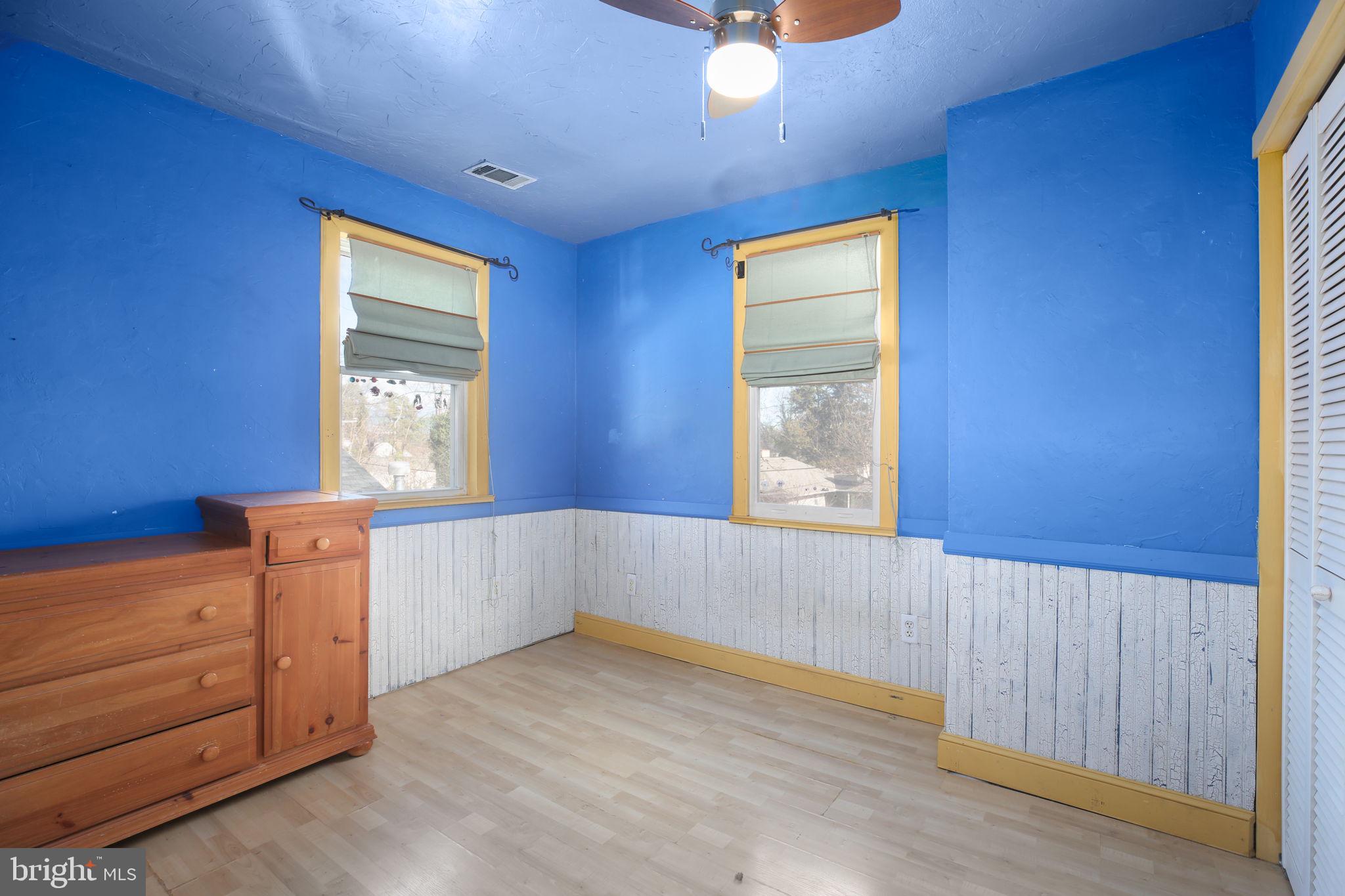 COLLEGE TERRACE - Residential