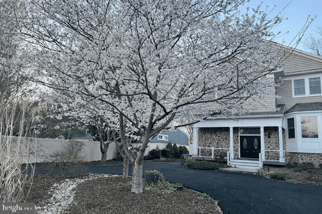 19451 YOUNGS CLIFF ROAD