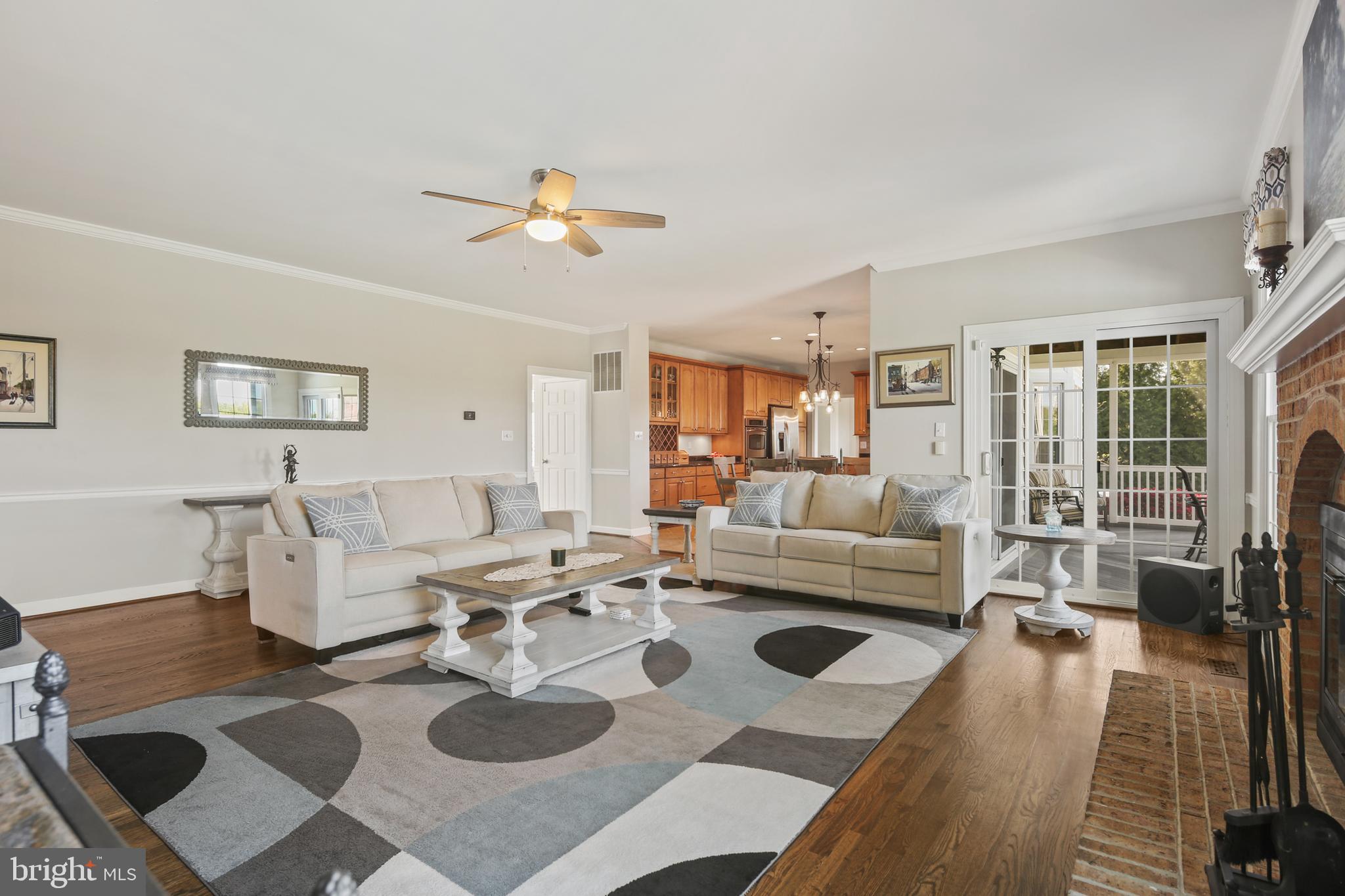 GLEN MANOR - Residential