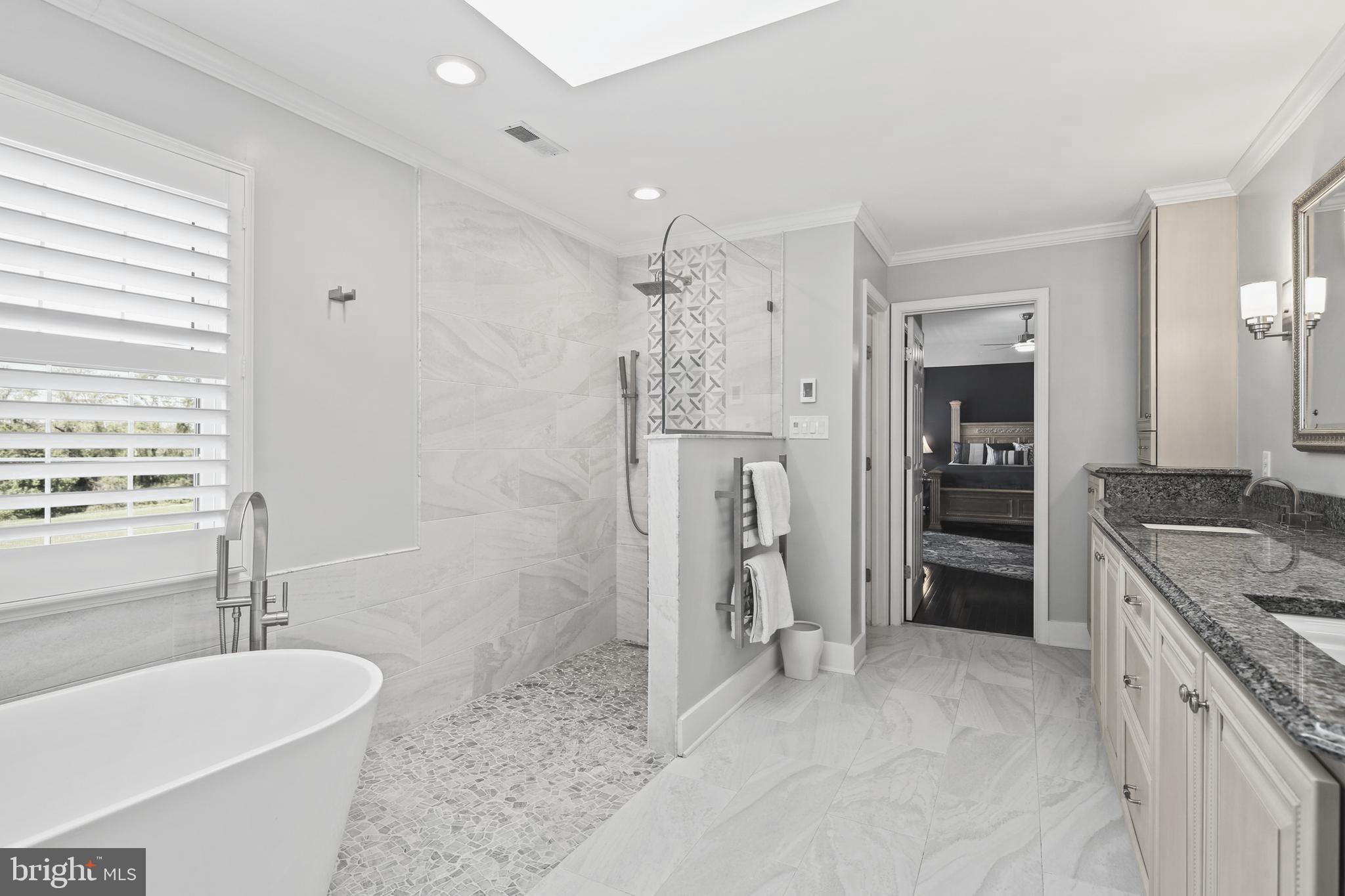 GLEN MANOR - Residential