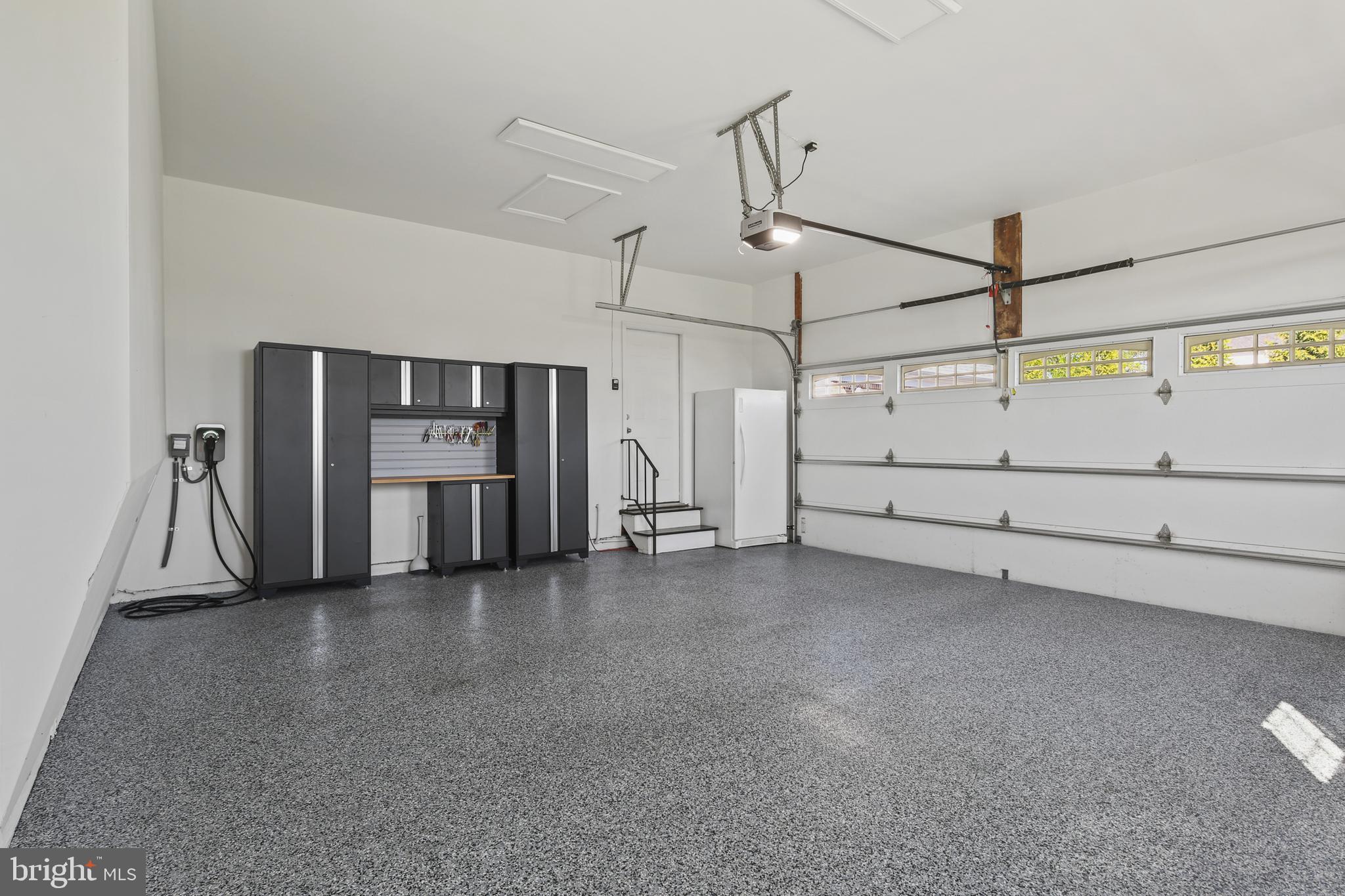 GLEN MANOR - Residential