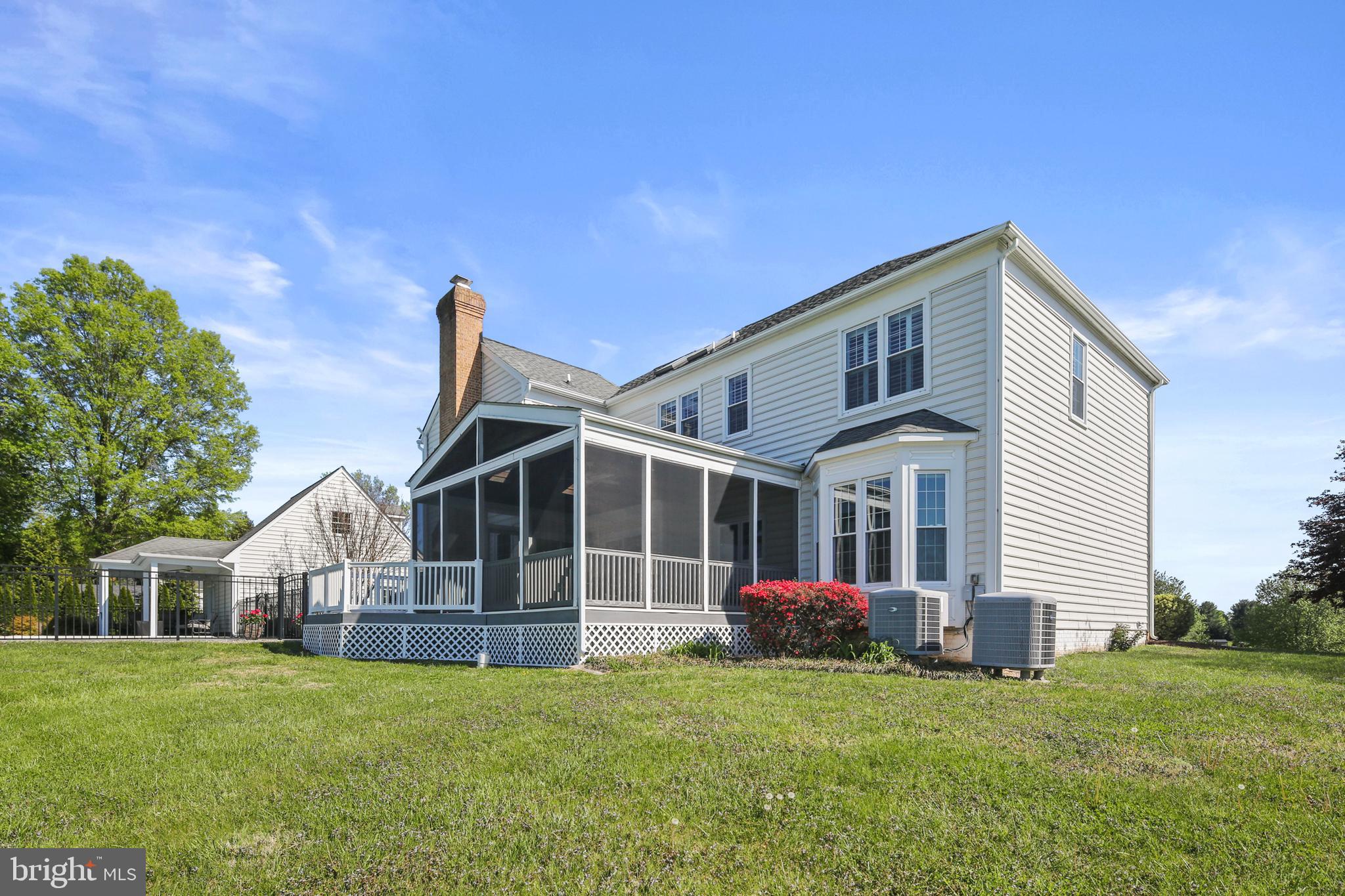 GLEN MANOR - Residential