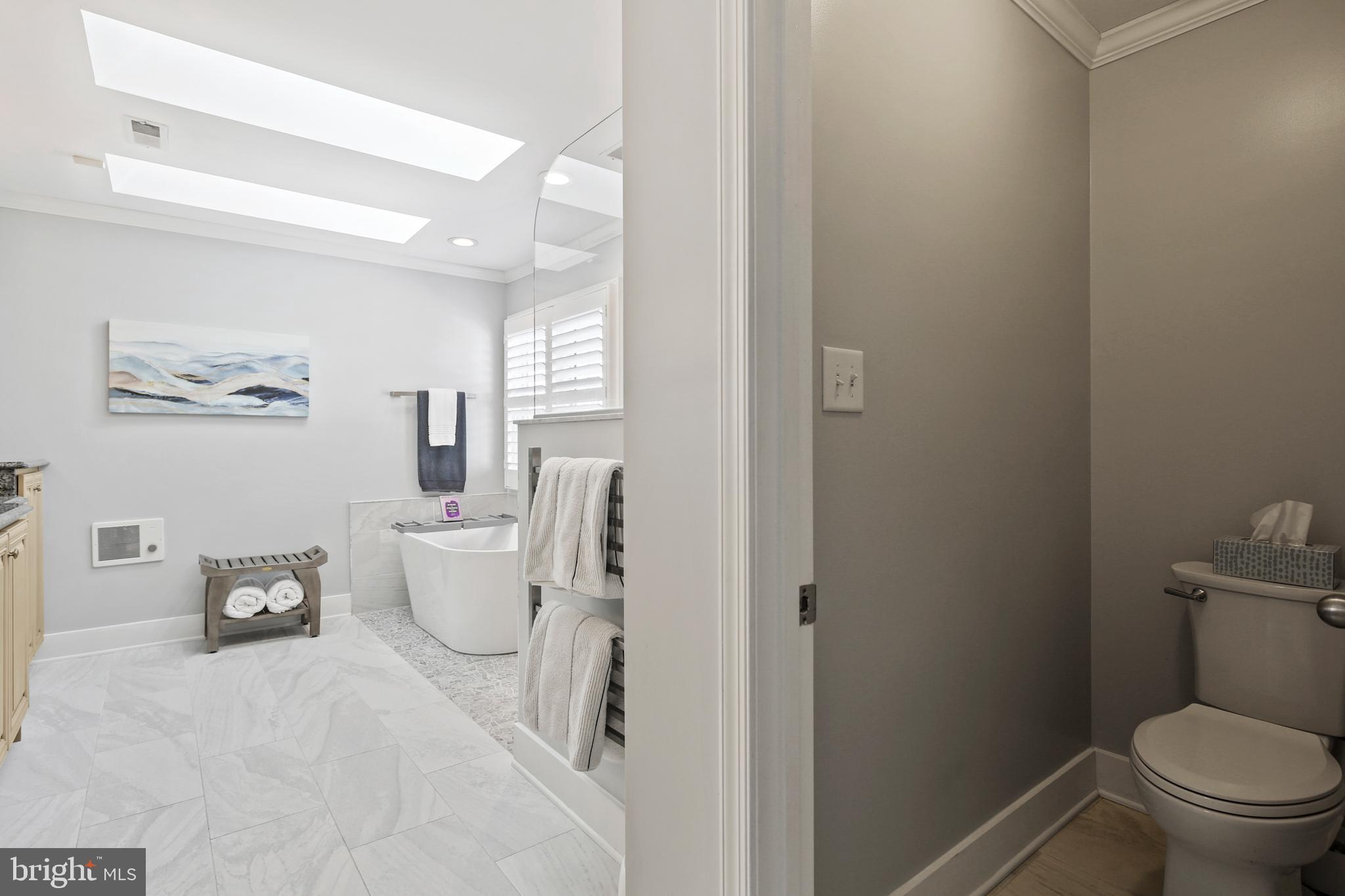 GLEN MANOR - Residential