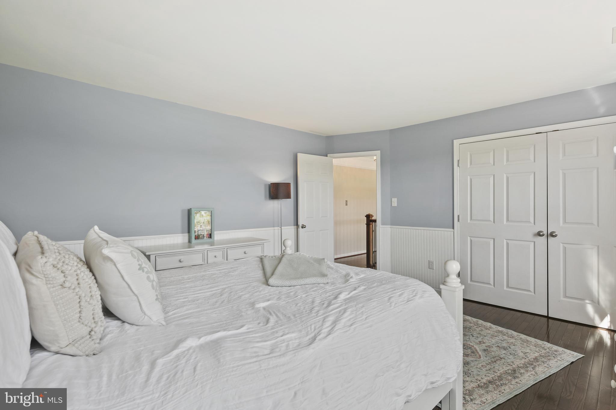 GLEN MANOR - Residential