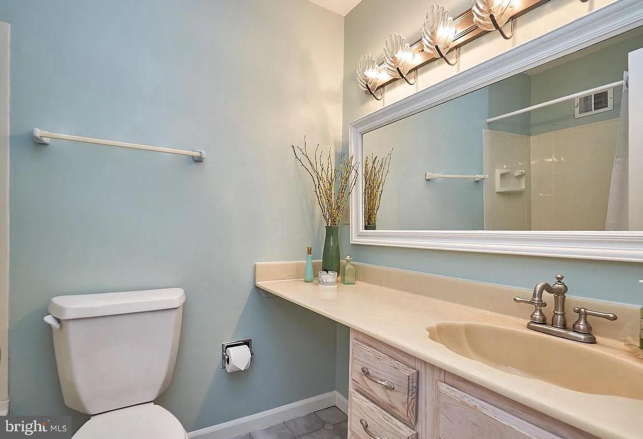 RESTON - Residential Lease