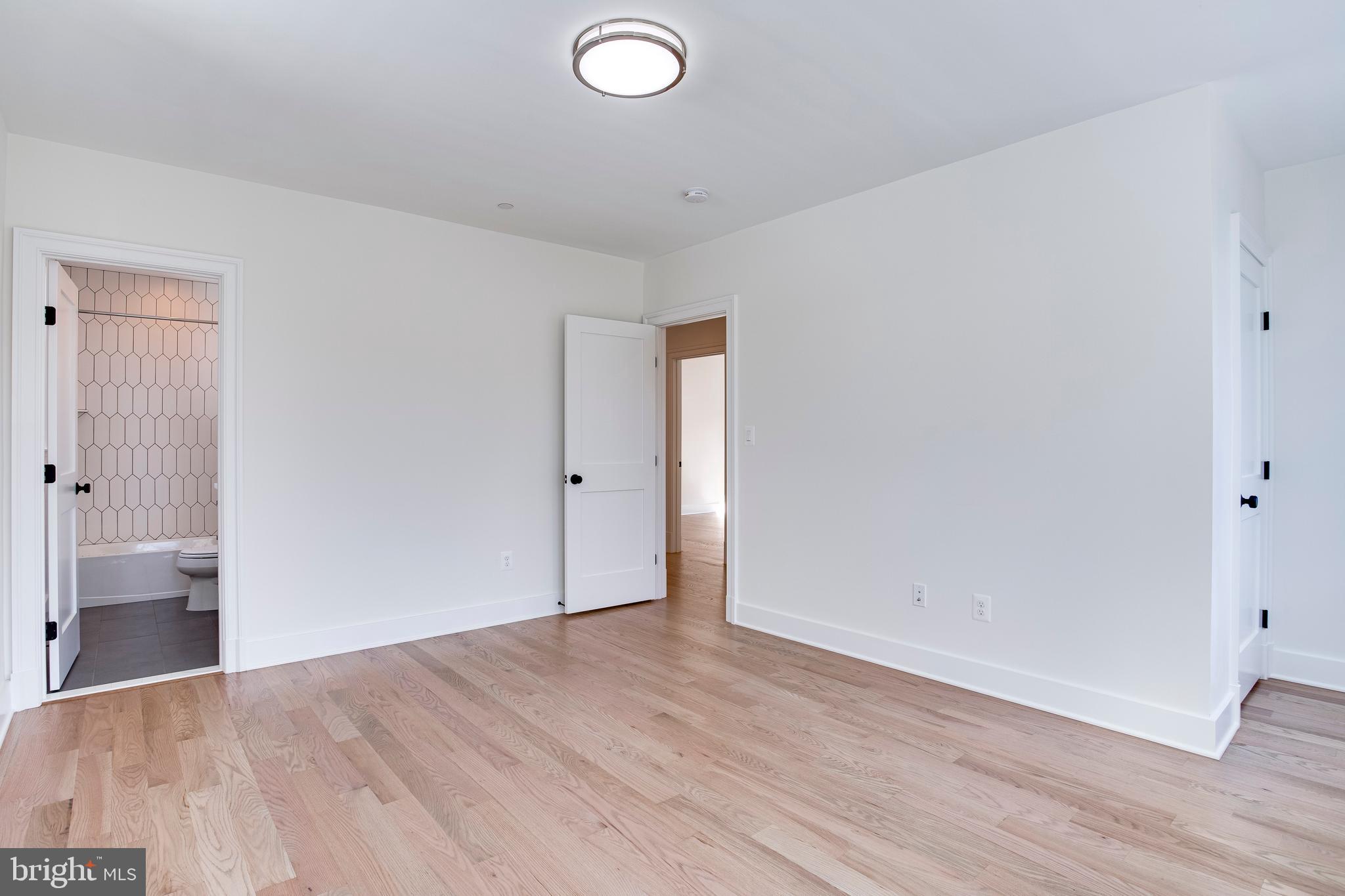 HUNTINGTON TERRACE - Residential