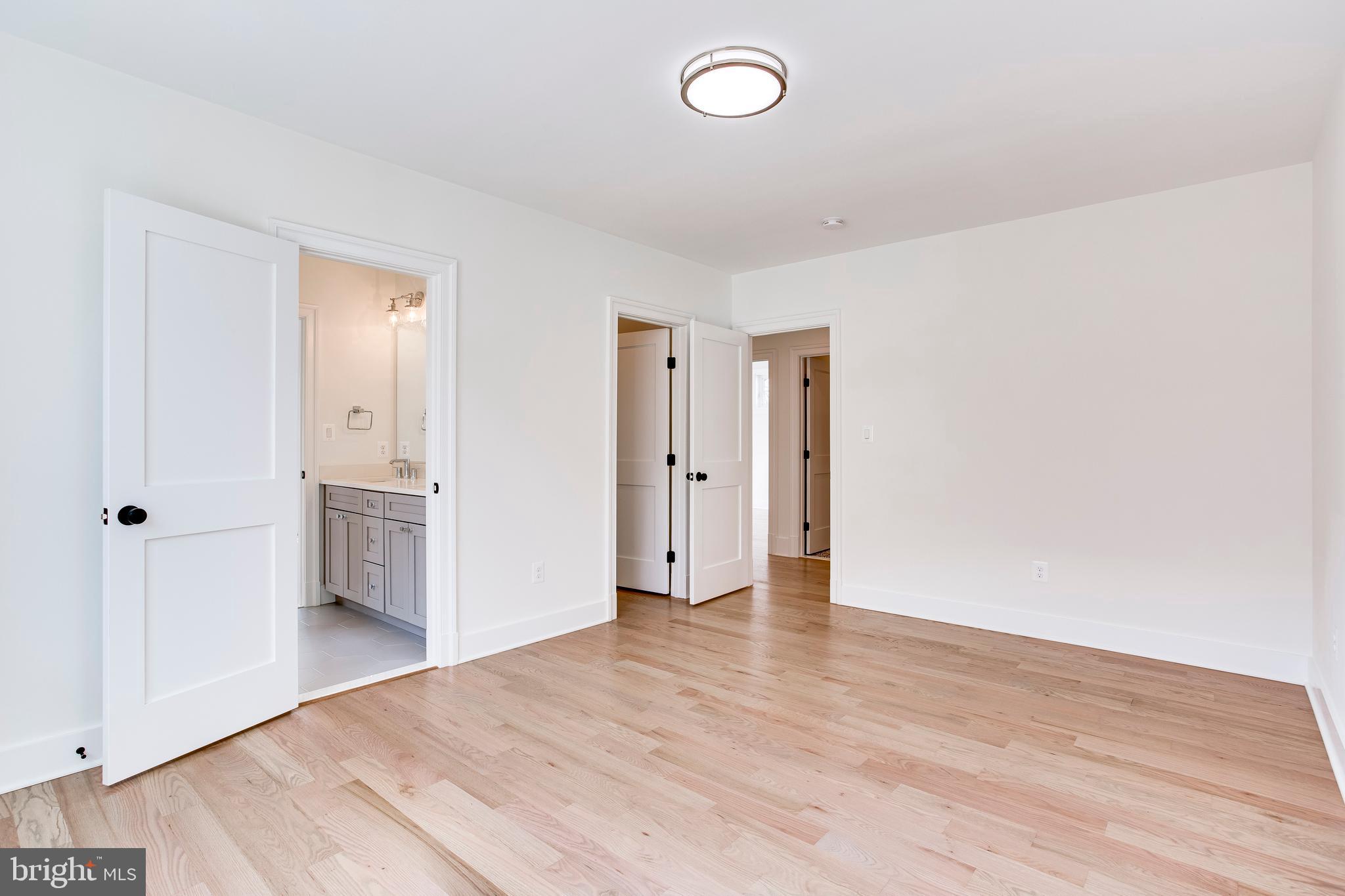 HUNTINGTON TERRACE - Residential